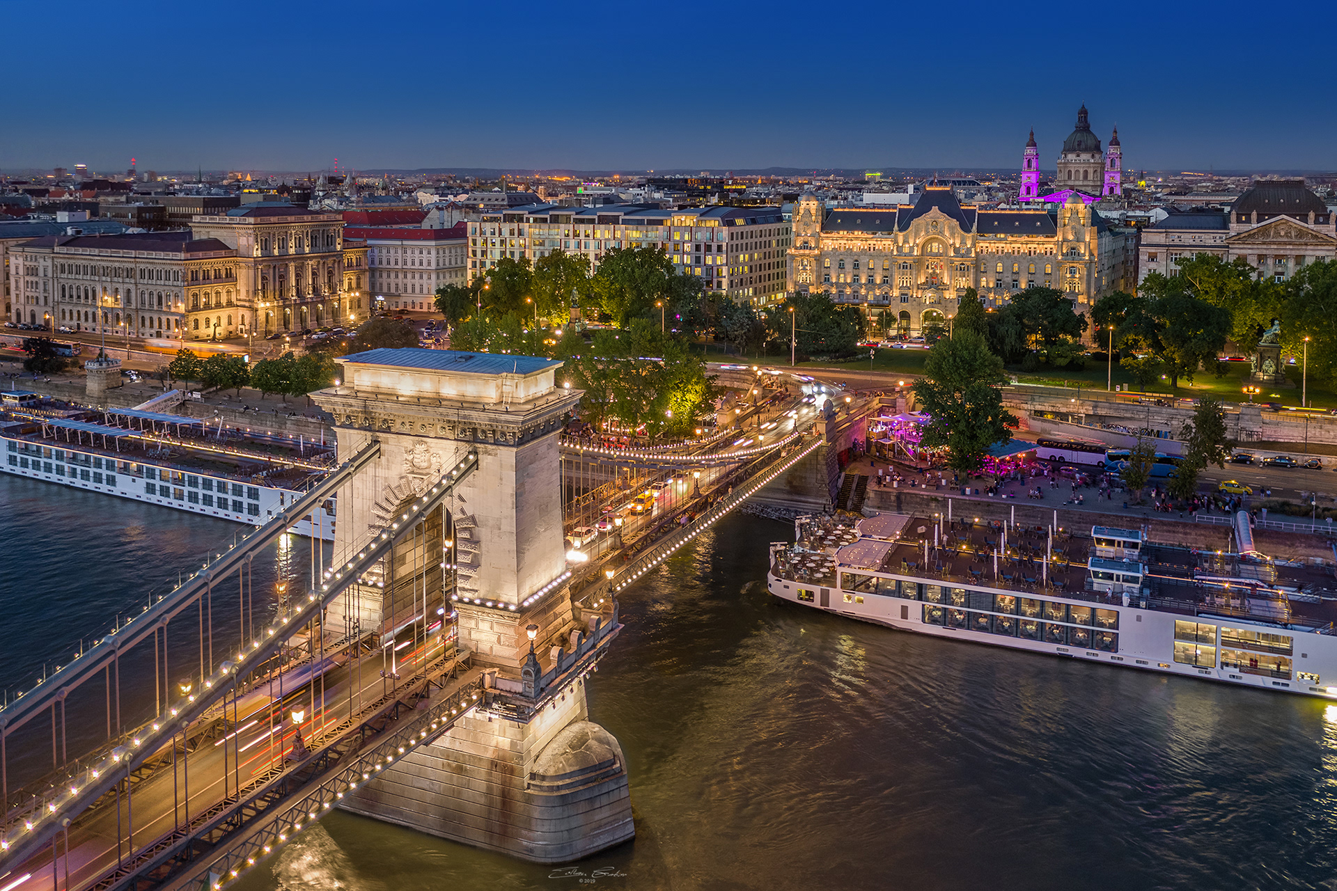 Széchenyi Chain Bridge