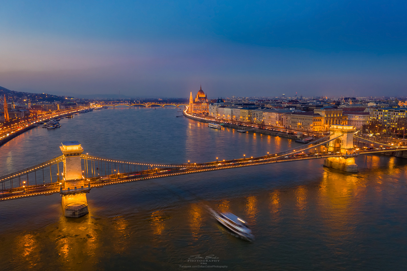 Széchenyi Chain Bridge