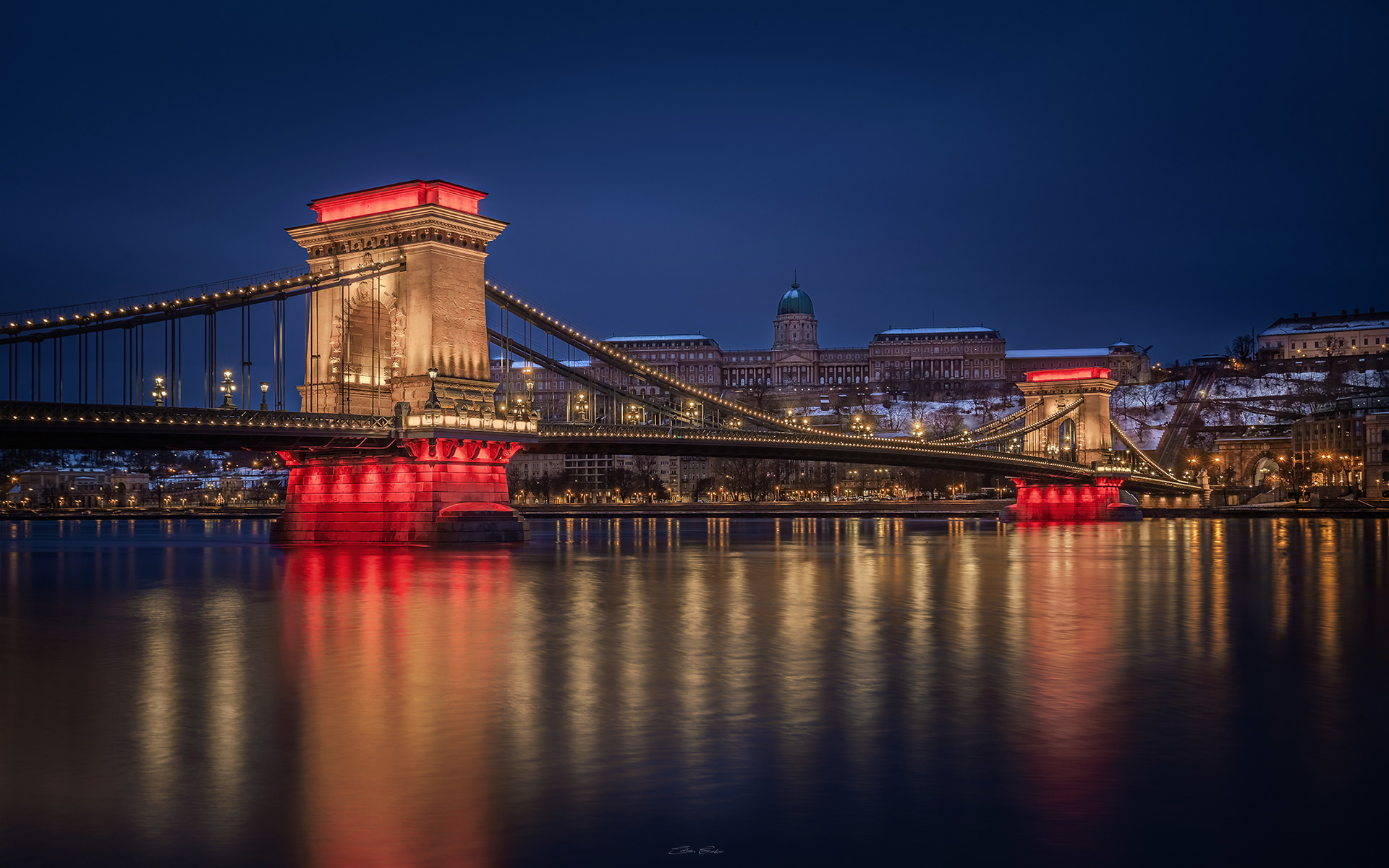 Széchenyi Chain Bridge and Buda Castle Royal Palace