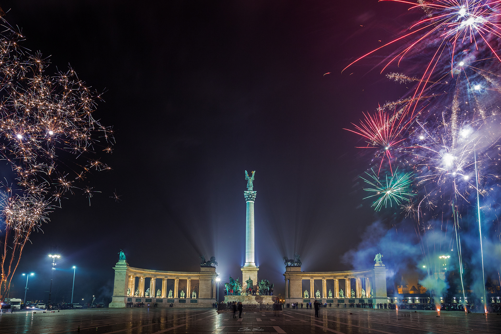 New Years Eve fireworks at Heroes' Square
