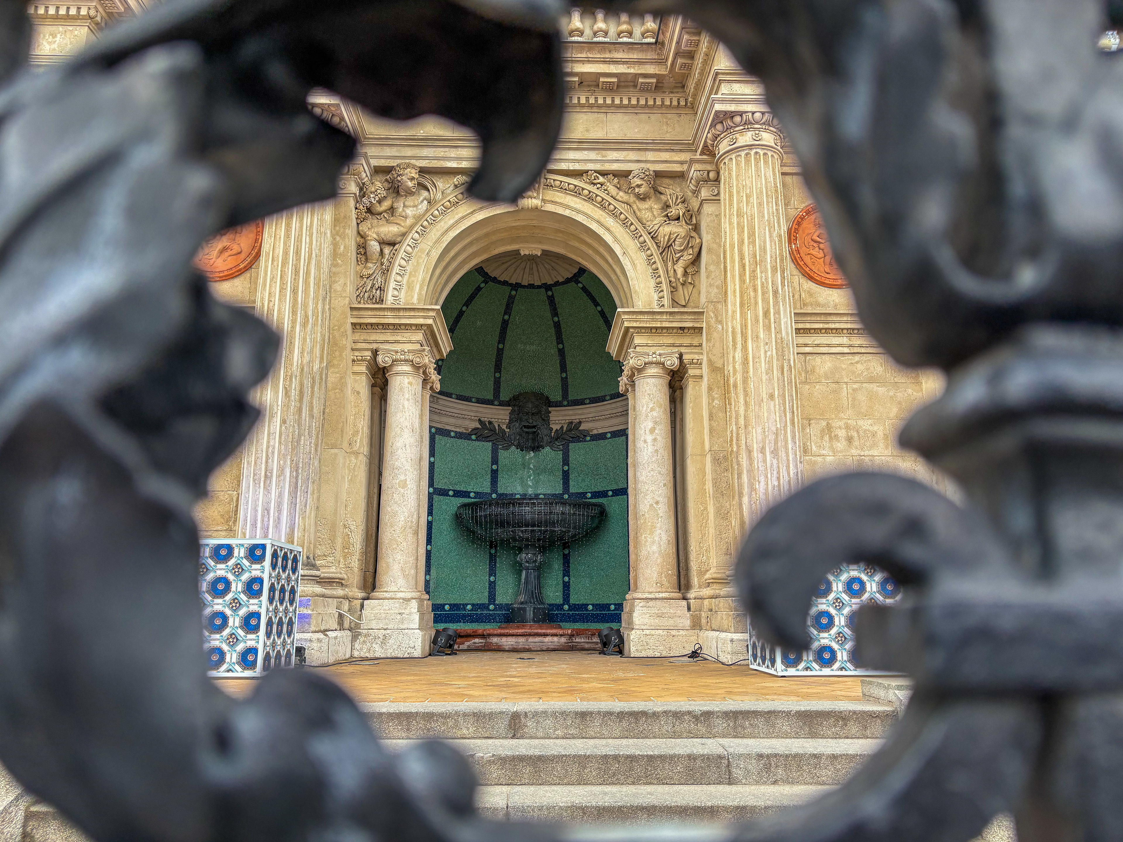 Zsolnay's Impact - Hungarian Architecture
