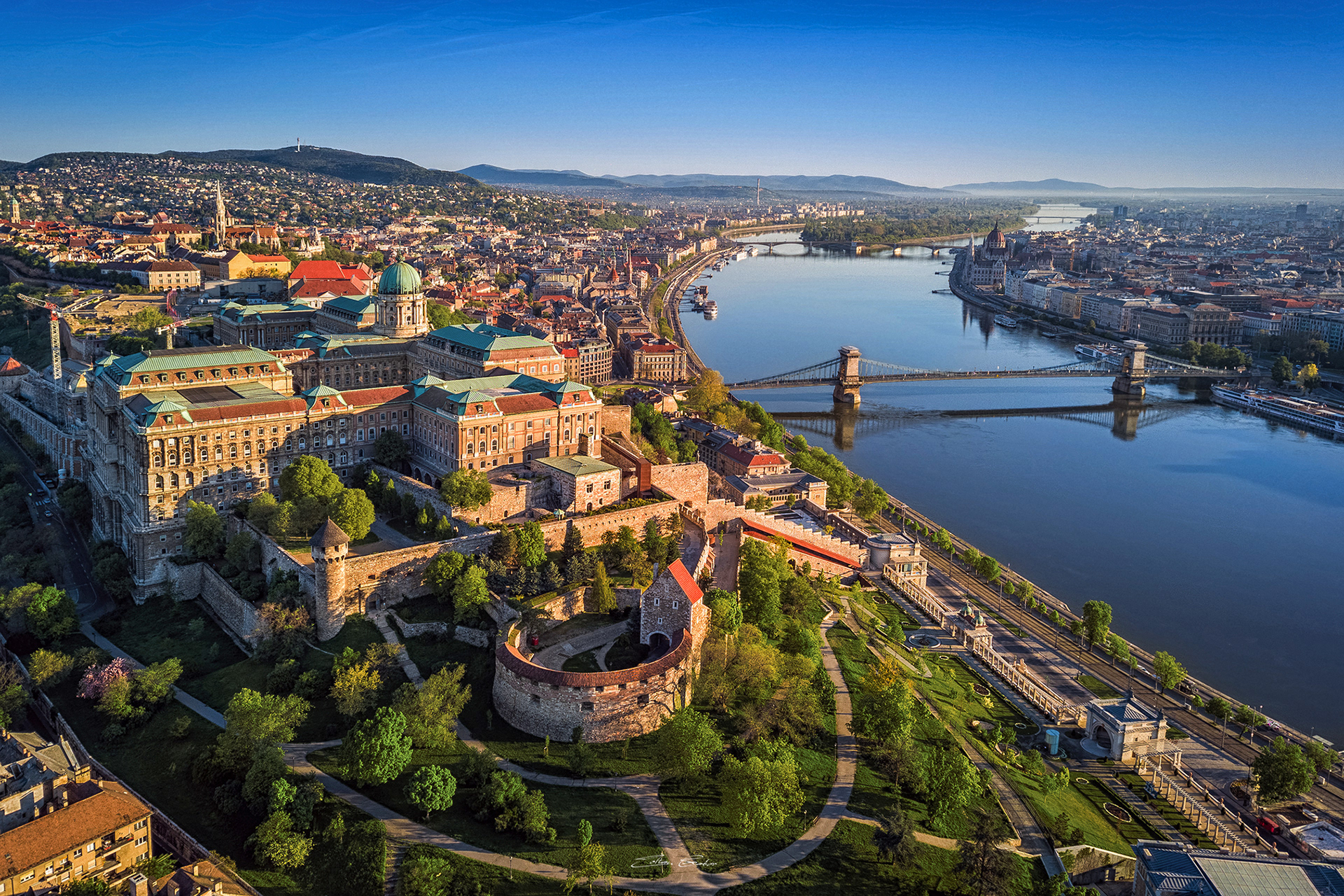 Buda Castle Royal Palace and Széchenyi Chain Bridge
