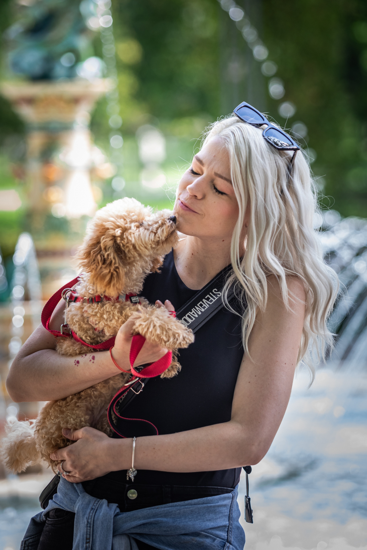 Enikő Muri with her dog - 2025