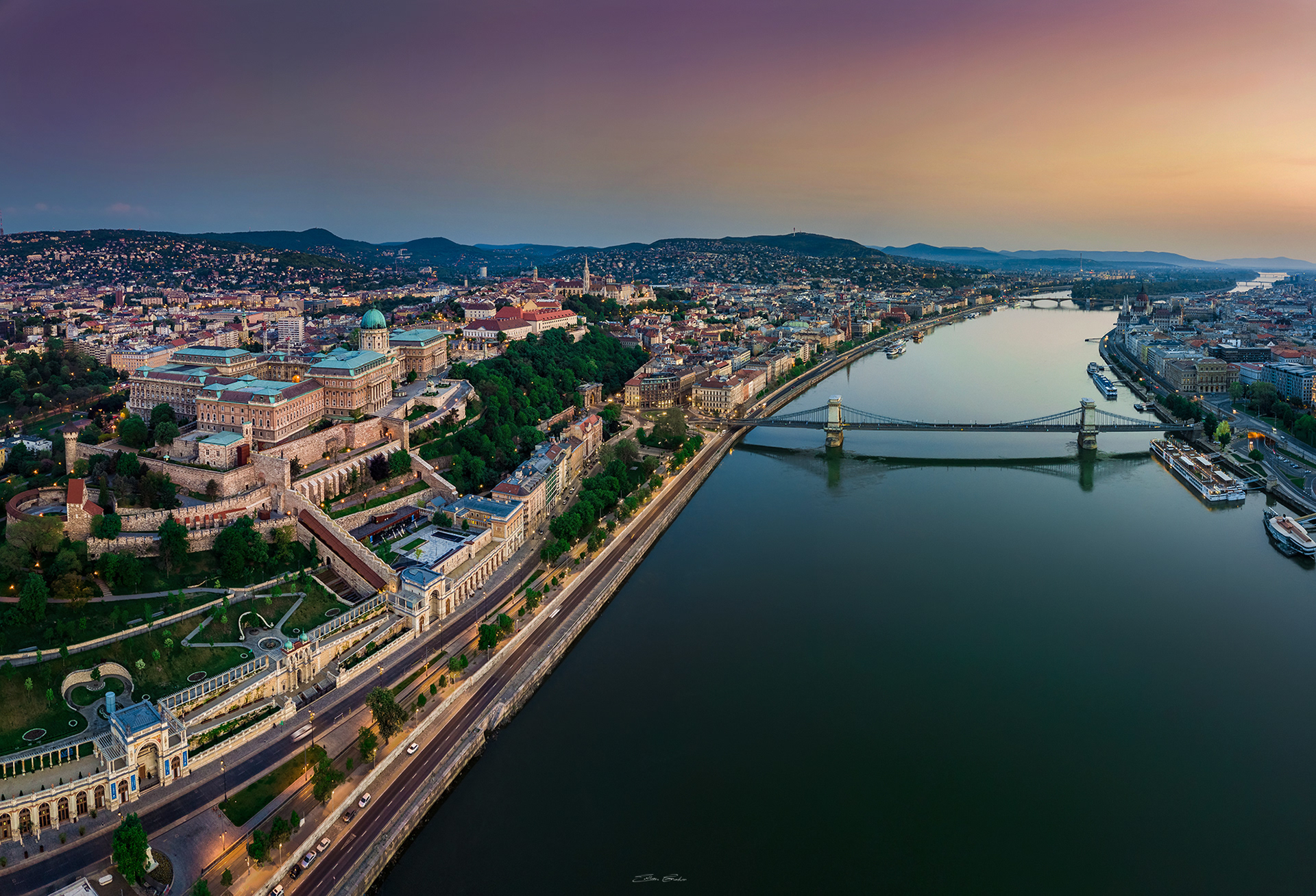 Buda Castle Royal Palace and Széchenyi Chain Bridge