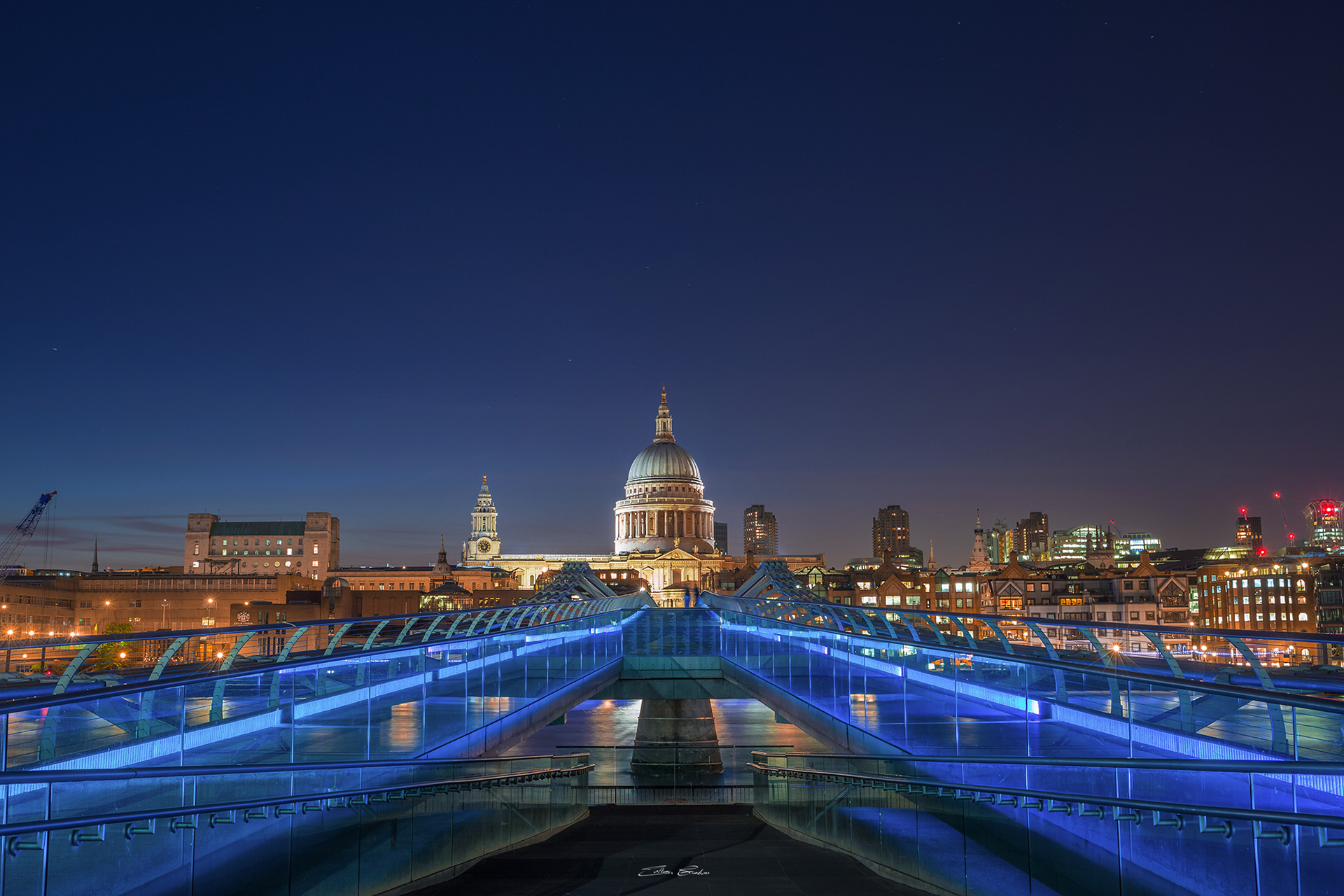 Millennium Bridge & St. Paul's Cathedral