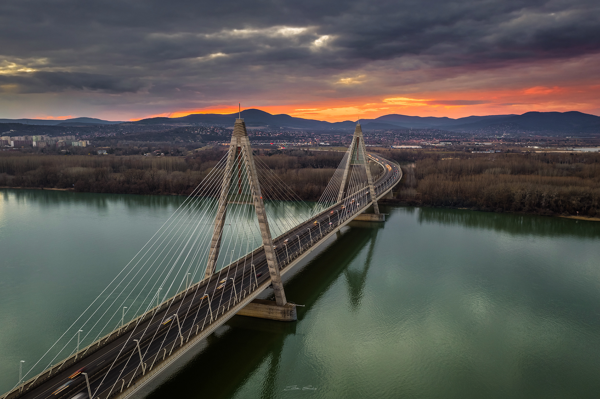 Megyeri Bridge