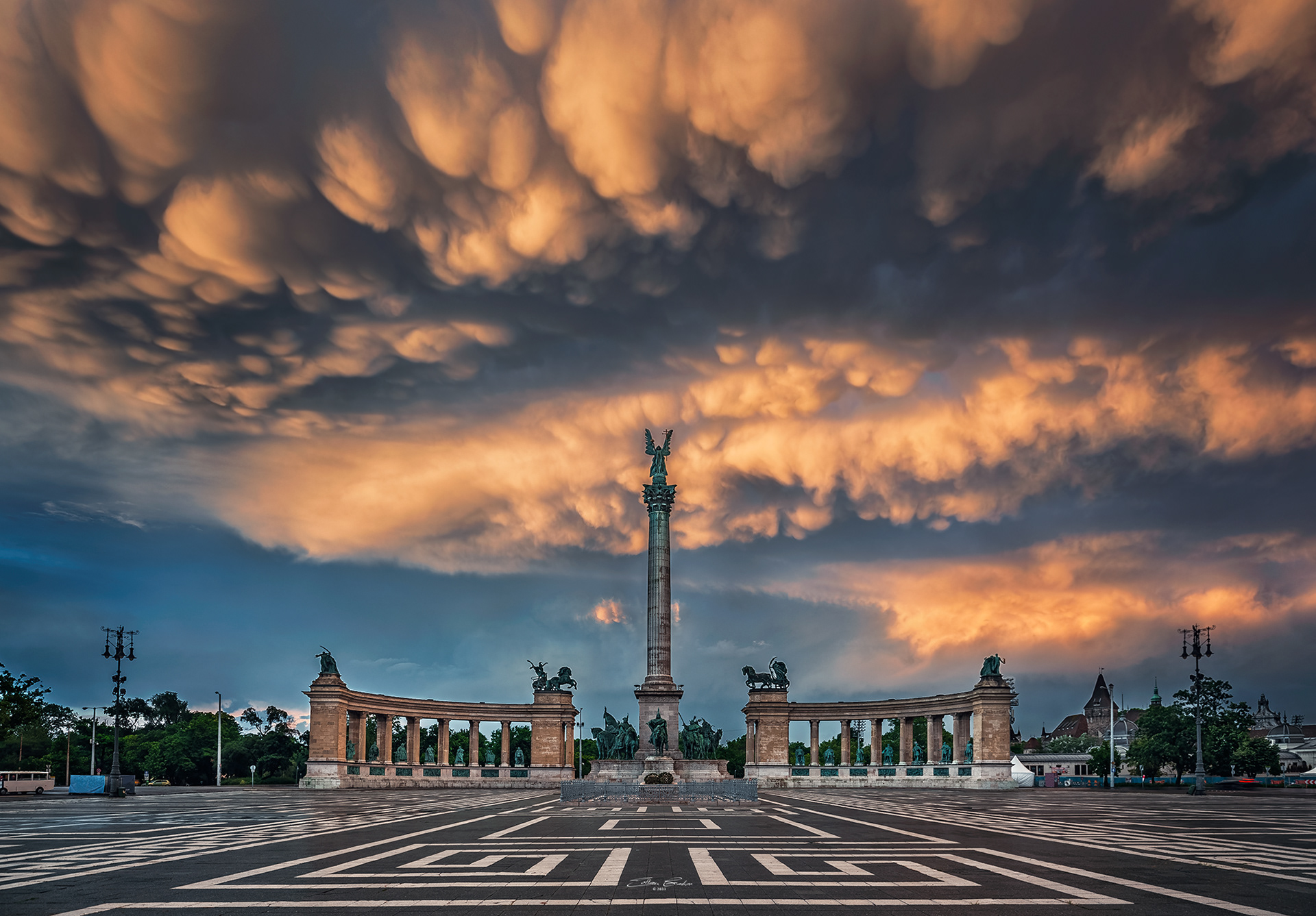 Mammatus clouds over Heroes' Square