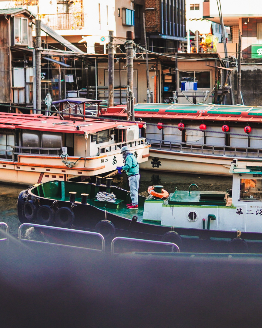 Fishermen, Kanda River