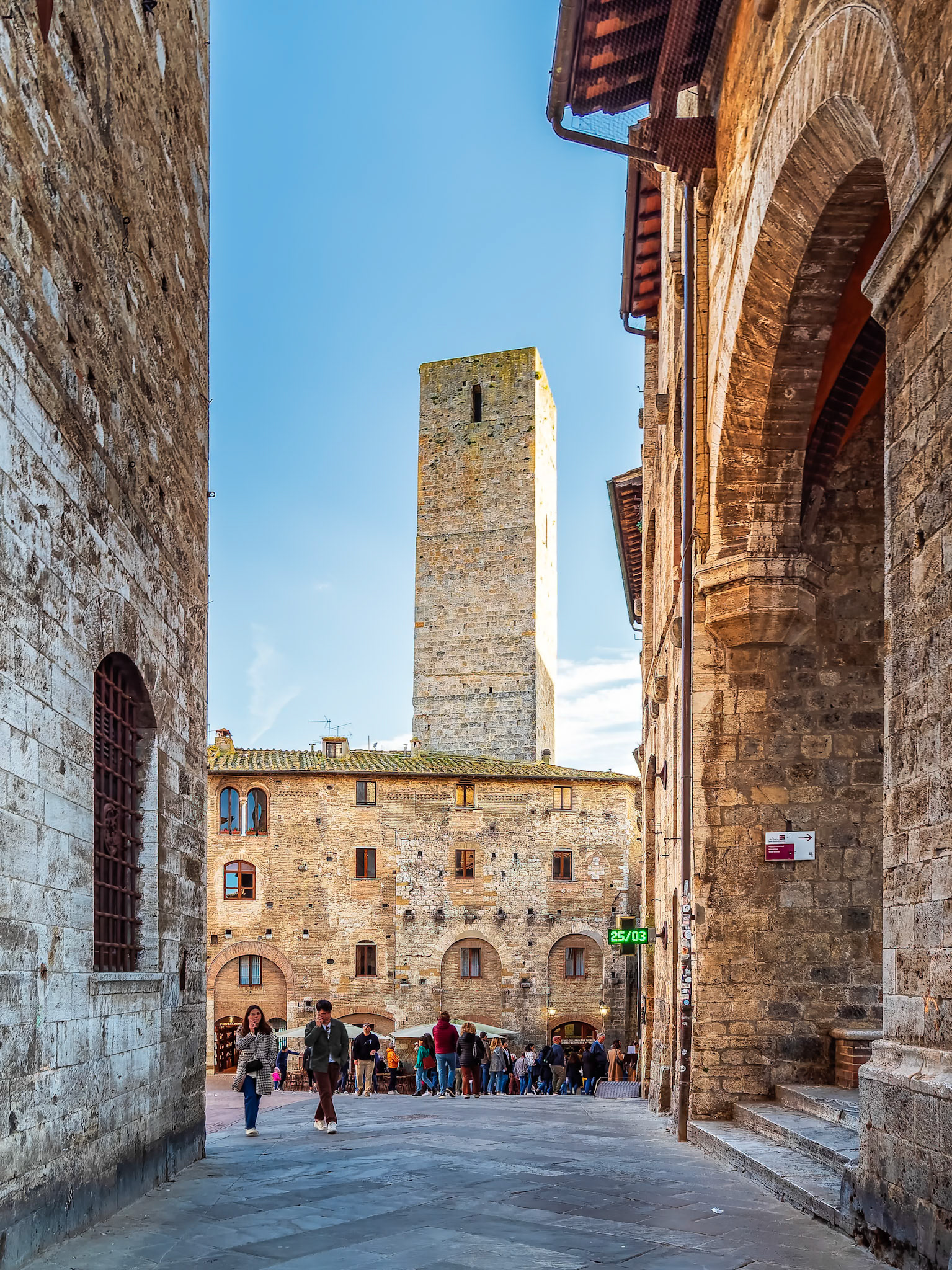 San GimignianoPalazzo Pubblico Siena Siena