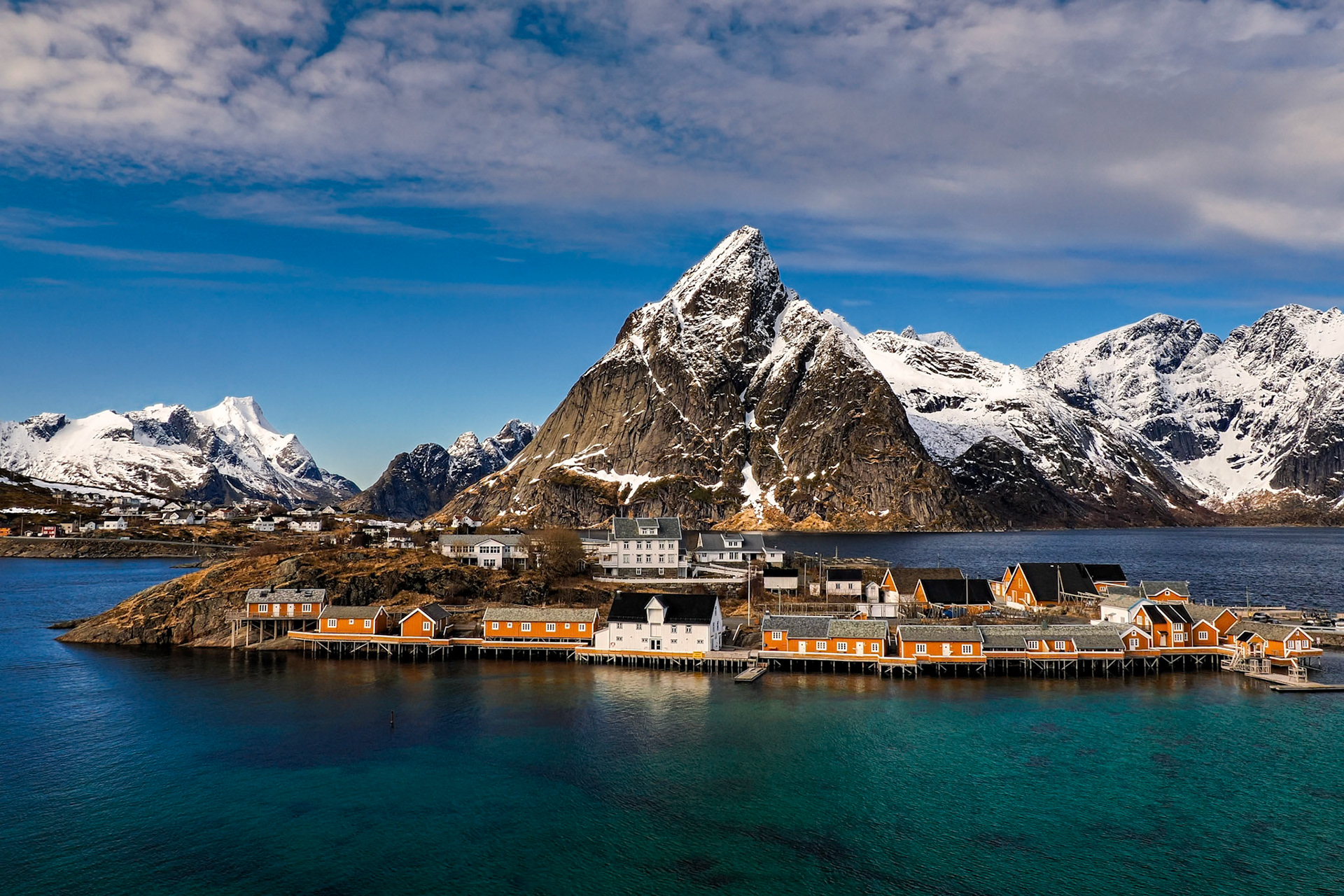 Sakrisøy