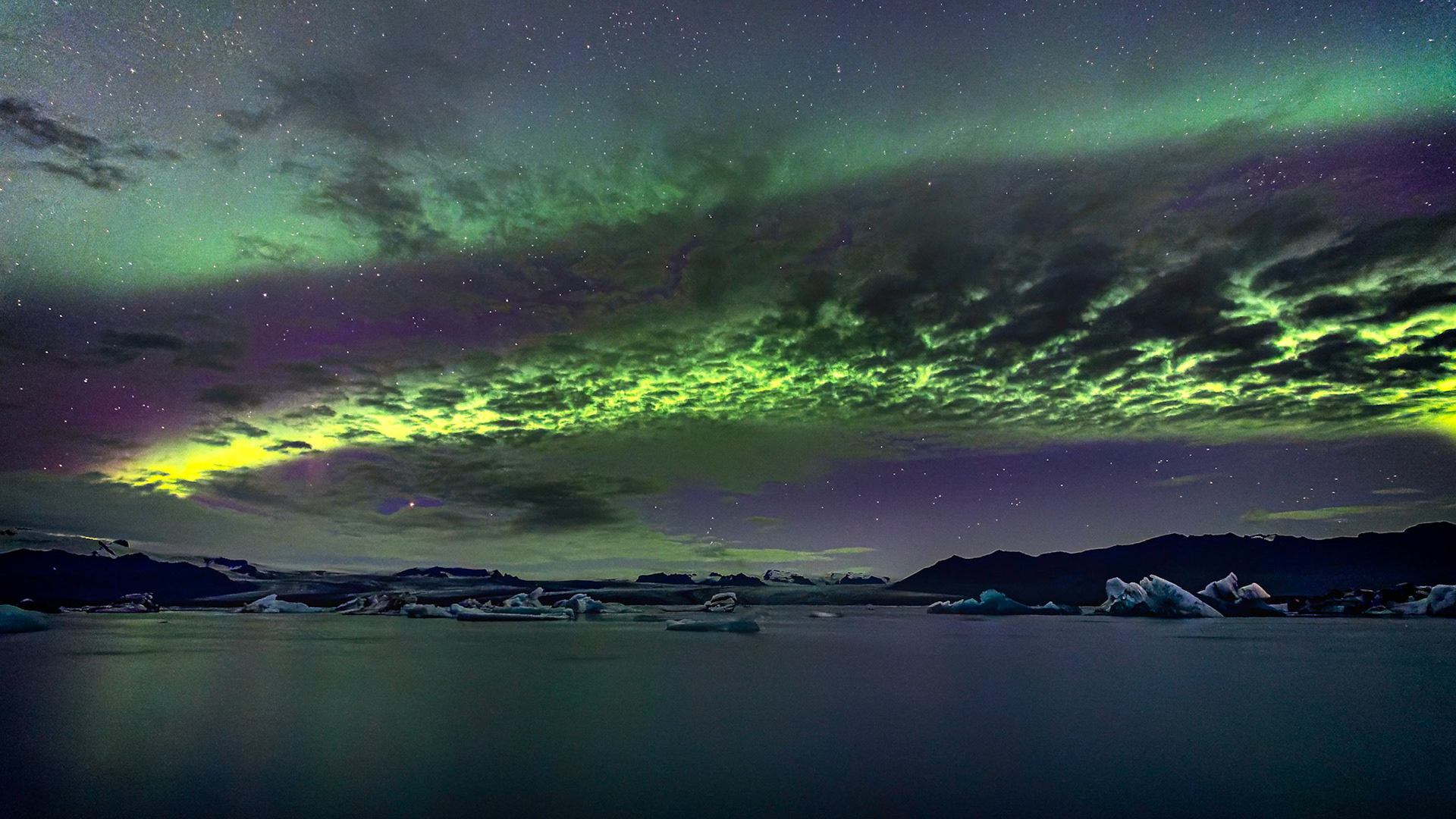 Polarlicht am Jökulsarlon