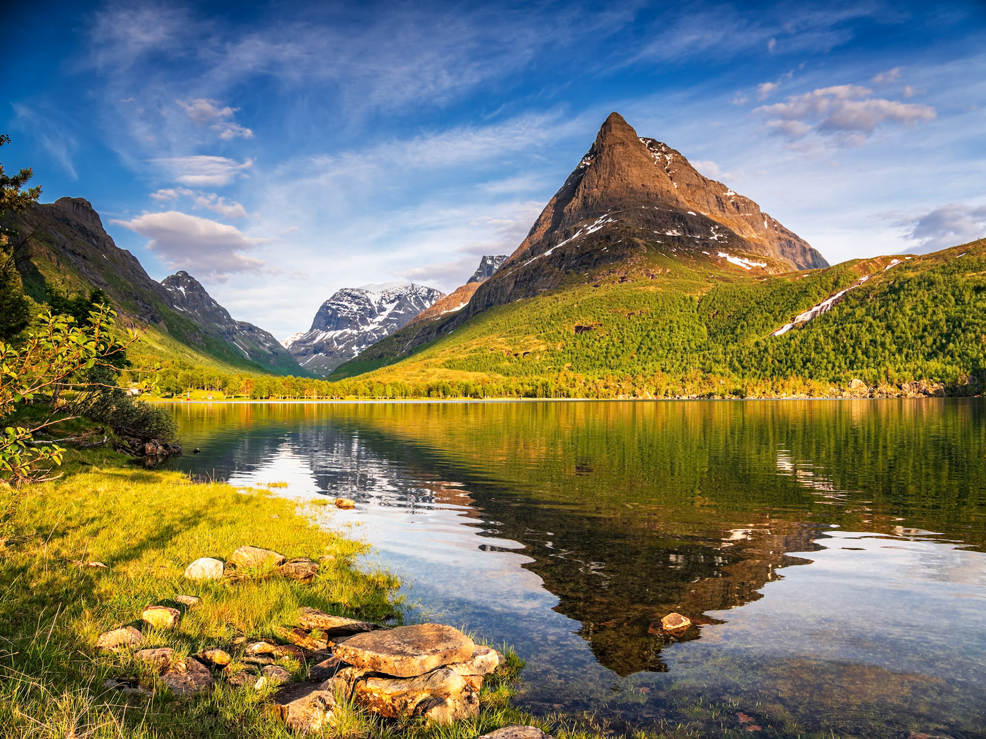 Innerdalen mit Innerdalenstornet