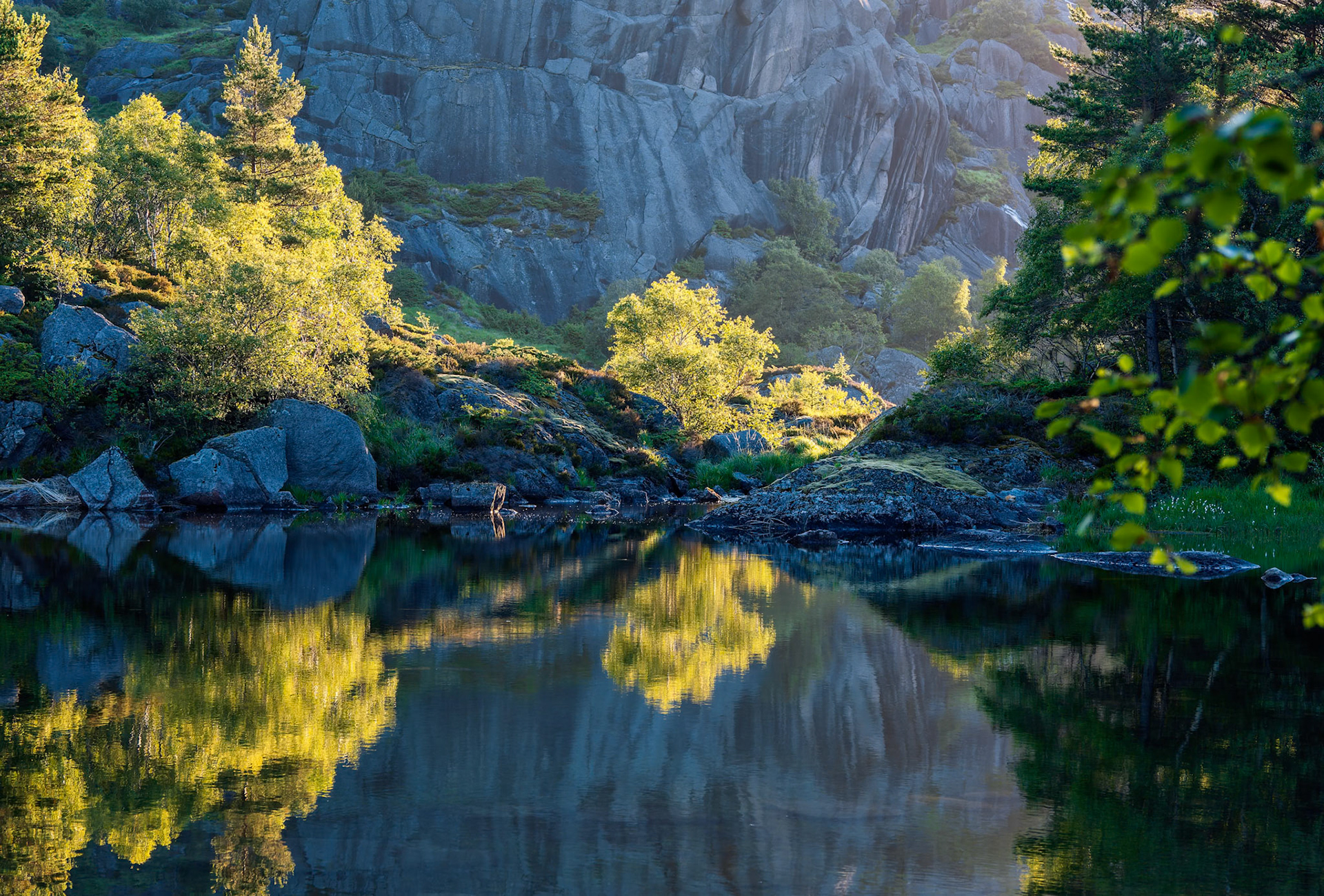 Åna-Sira-Veien (Fv44)