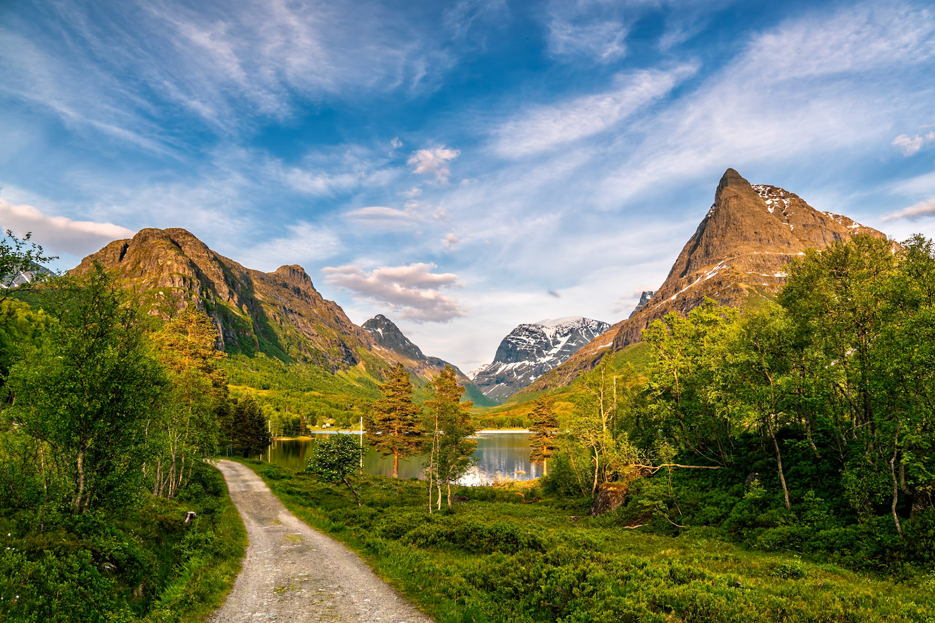 Innerdalen mit Innerdalenstornet