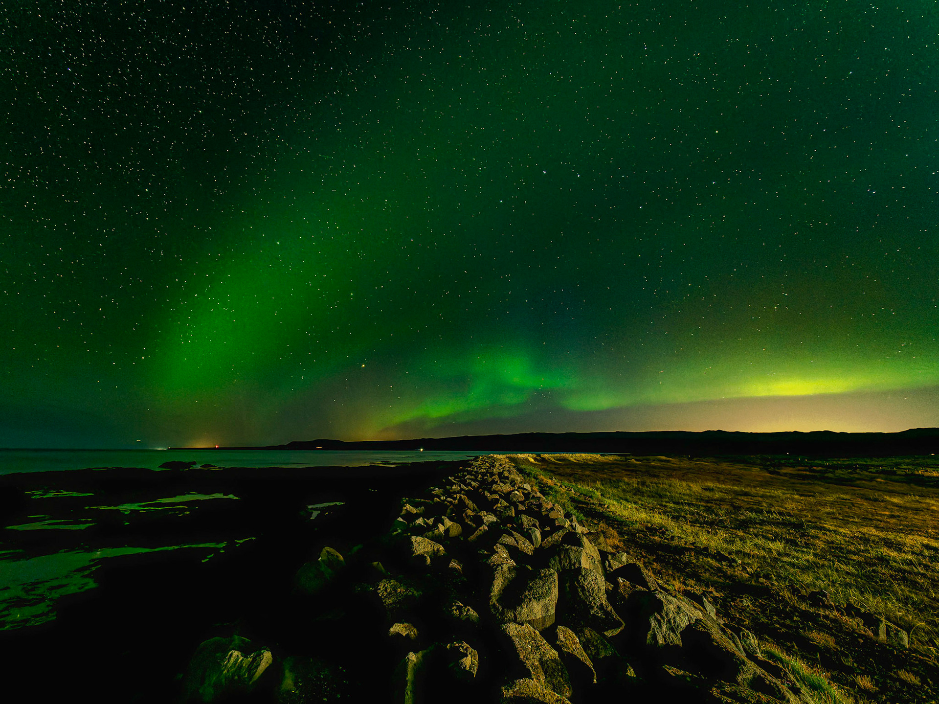 Polarlicht bei der Standarkirka