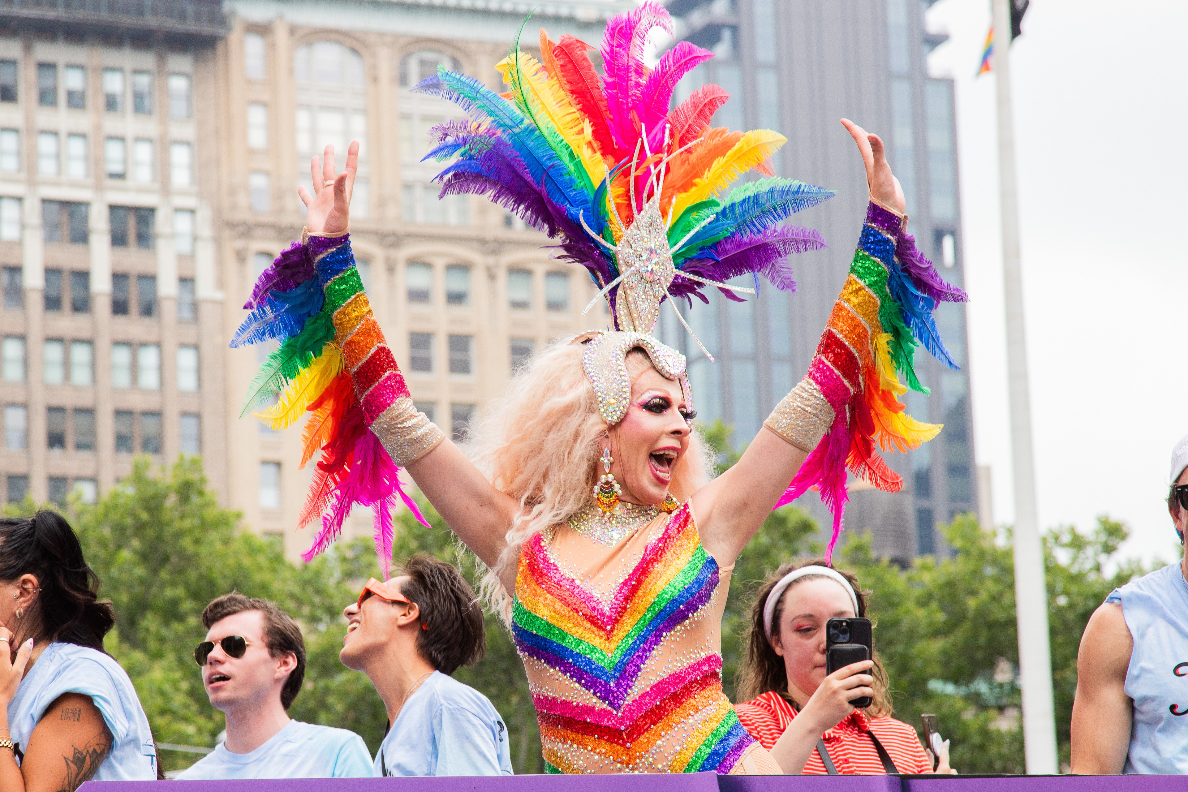 KIEHL'S x NYC PRIDE