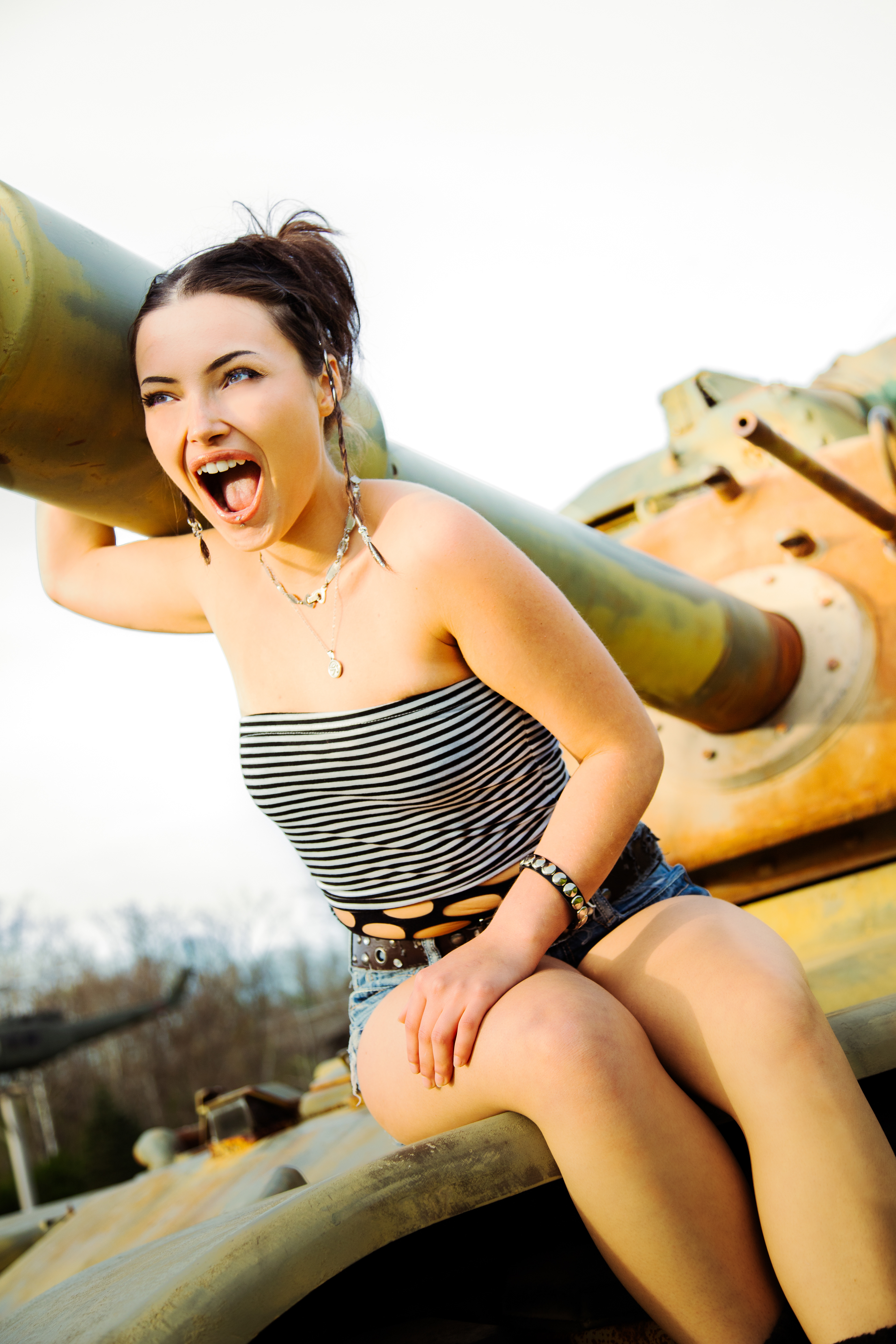 MAKE ART NOT WAR, MILLIE