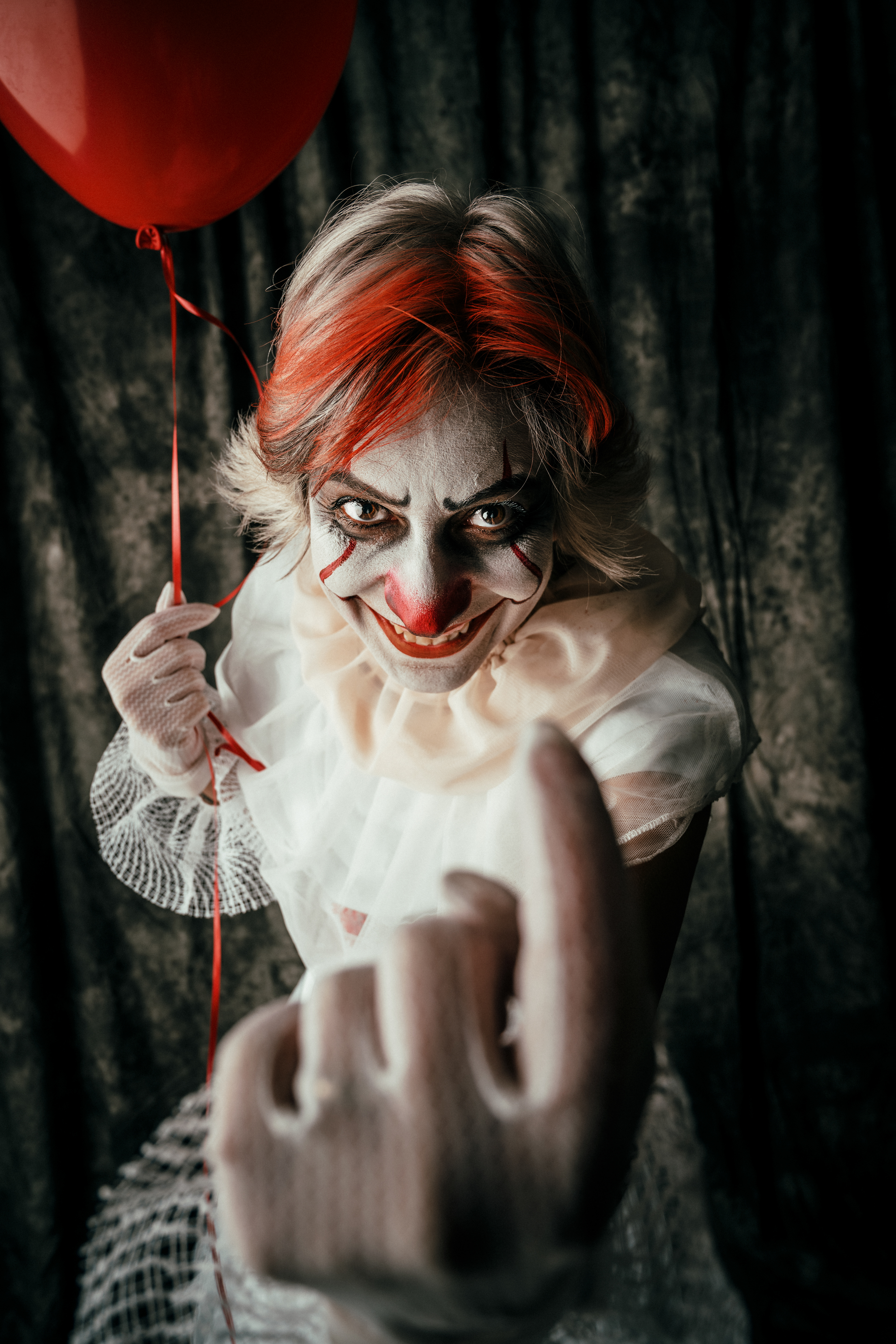 Osoba u Interijeru Američki Plan 2