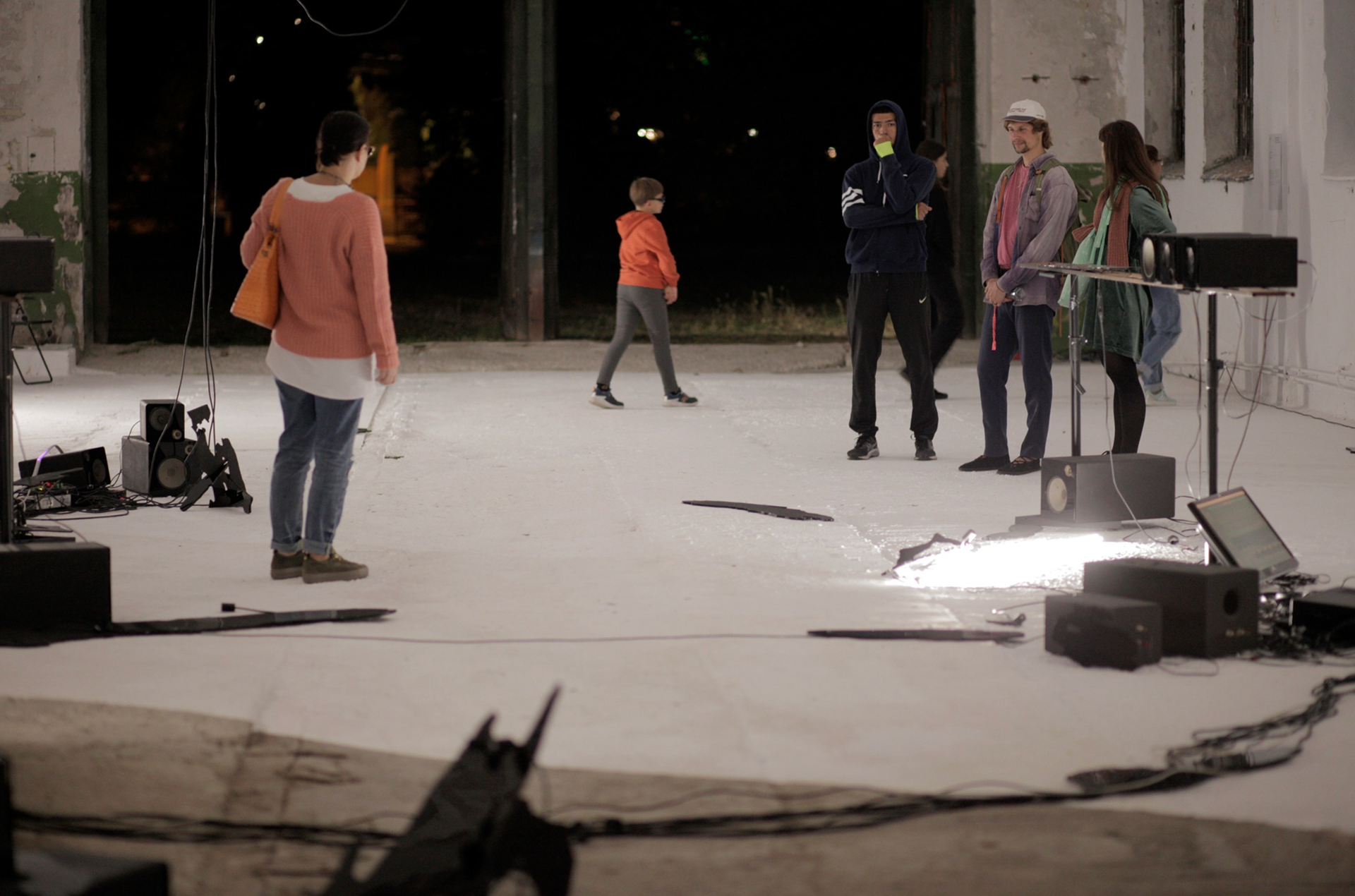 EDGE OF CHAOS installation. photo: Andreea Săsăran