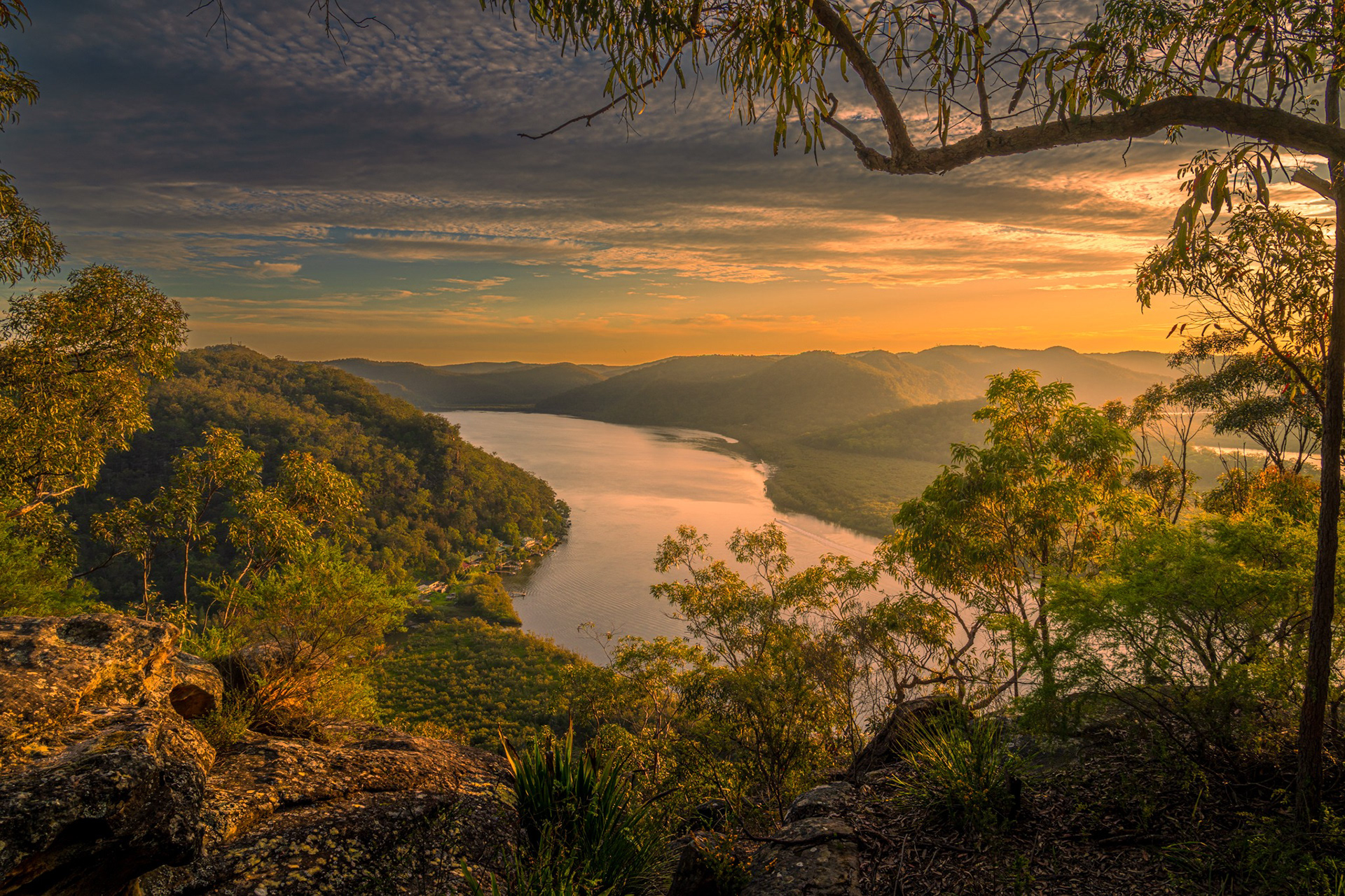 Painter's Rock, Mount White, NSW 2