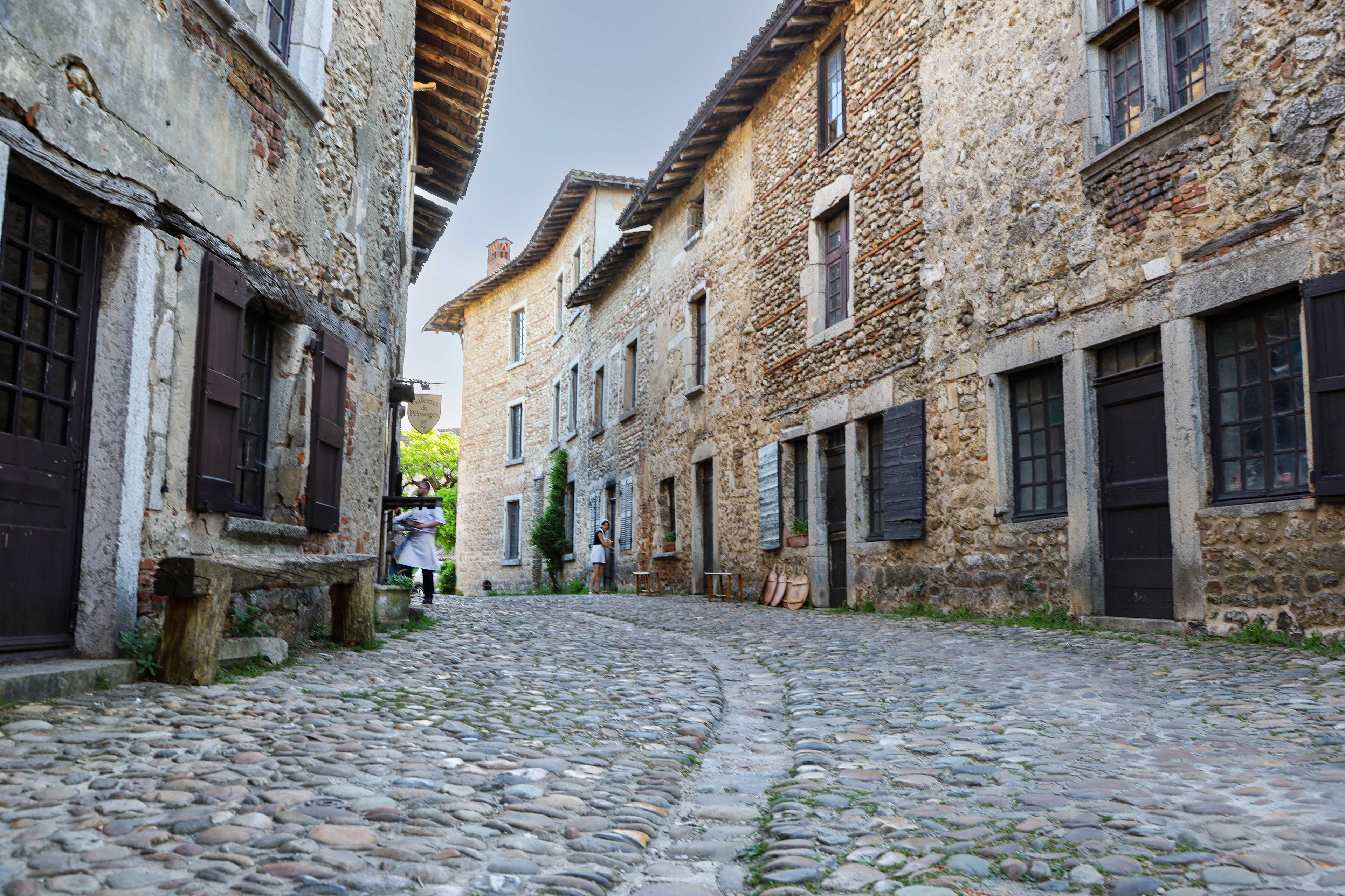 Perouges