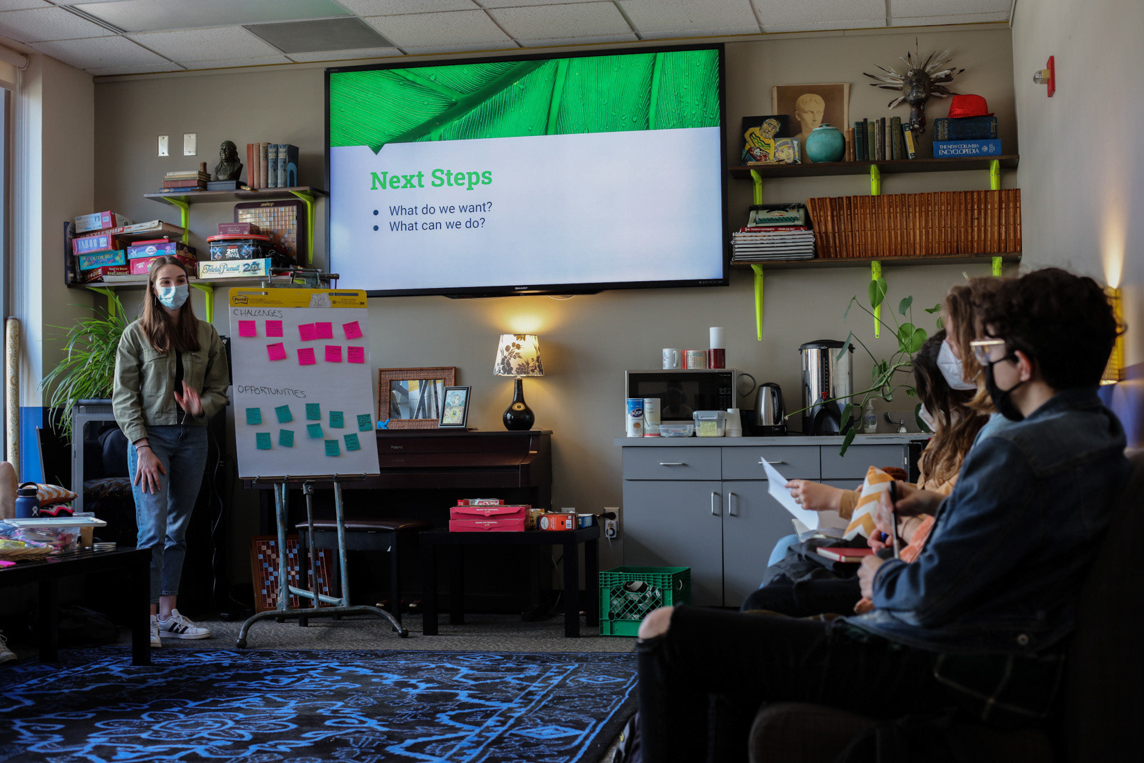 Temple EcoReps, in collaboration with Temple Honors, meet to discuss climate change and sustainability to celebrate Earth Day on April 22. 