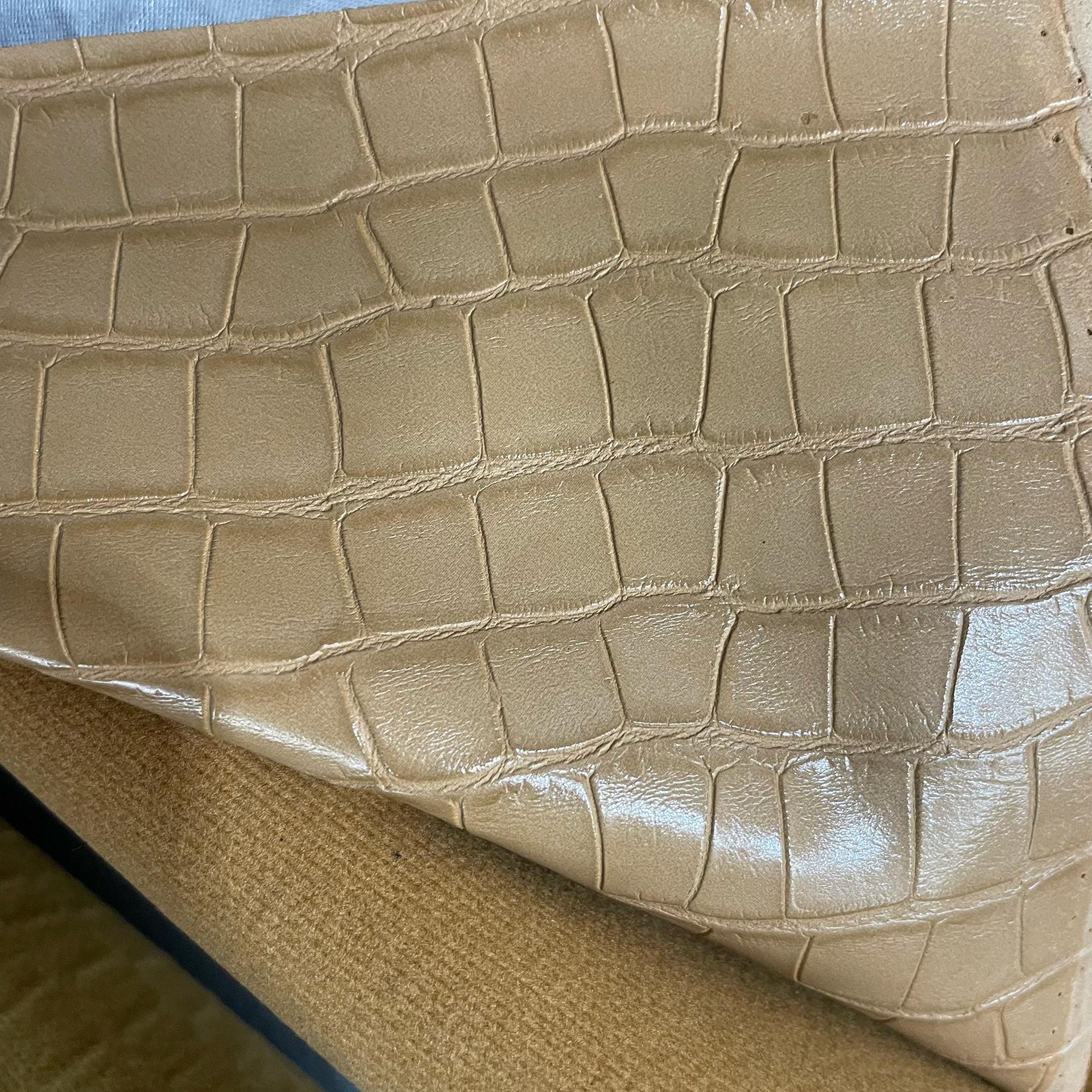 CROCO BEGE