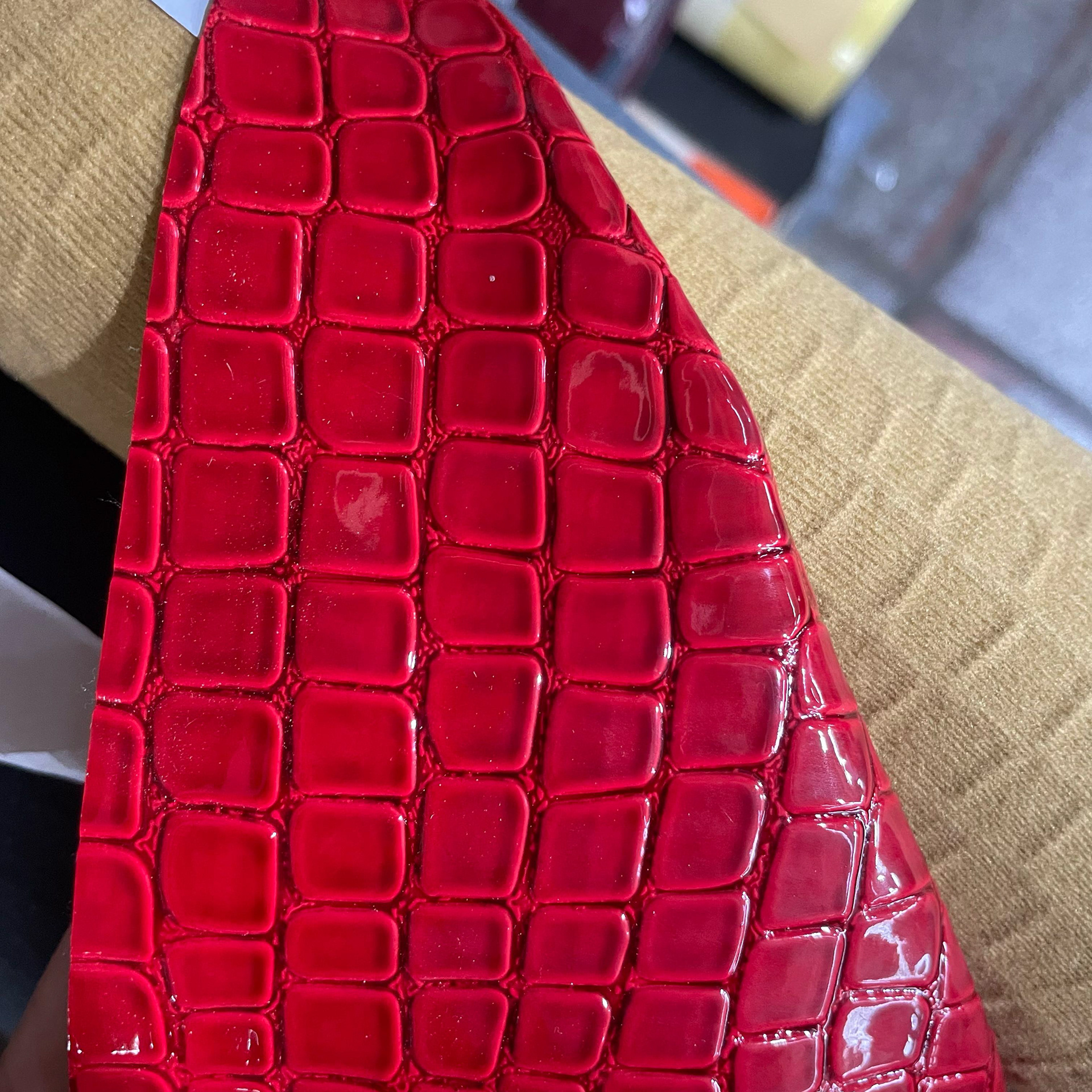 CROCO VERNIZ VERMELHO