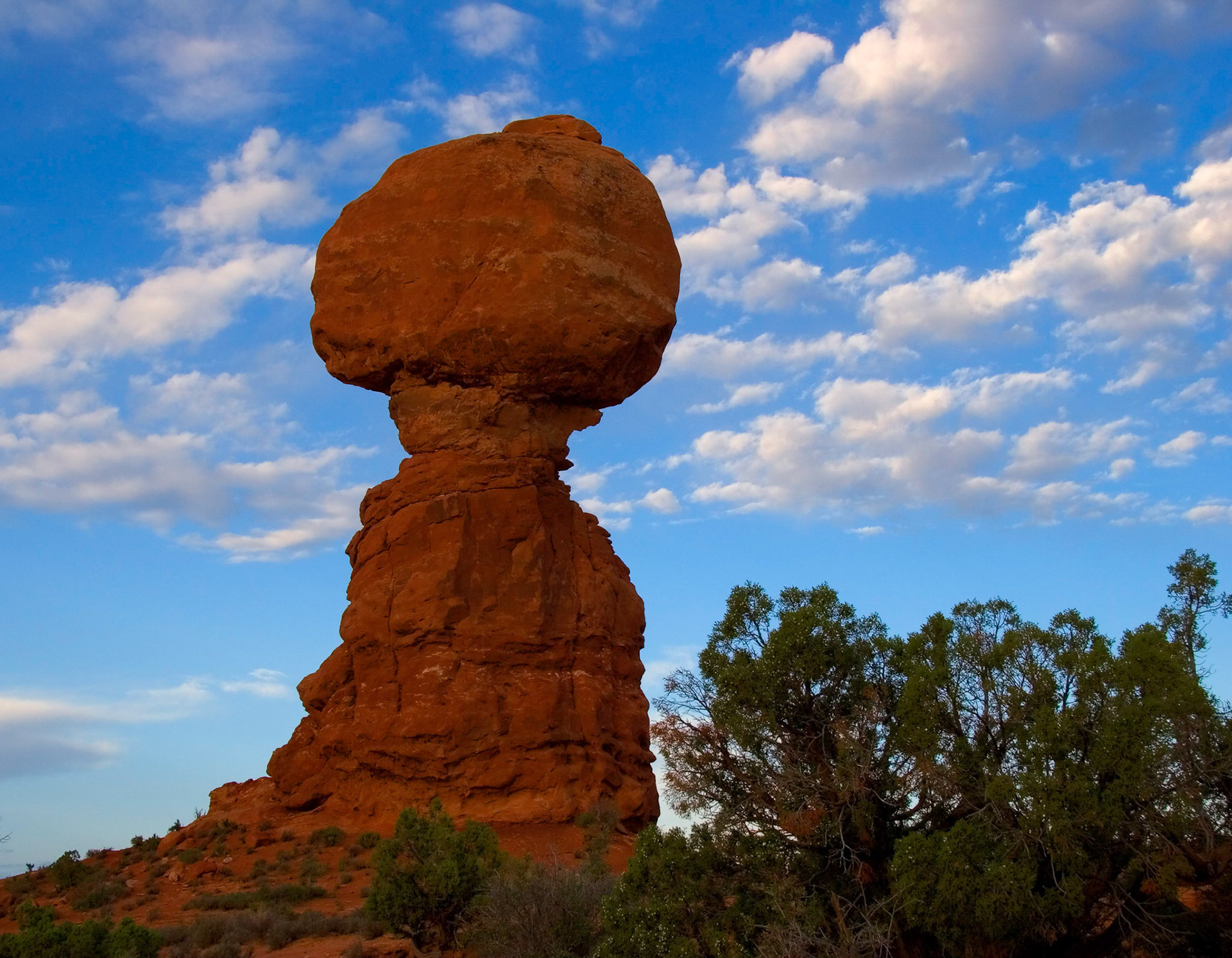 Balancing Rock, Arches N,P., Utah