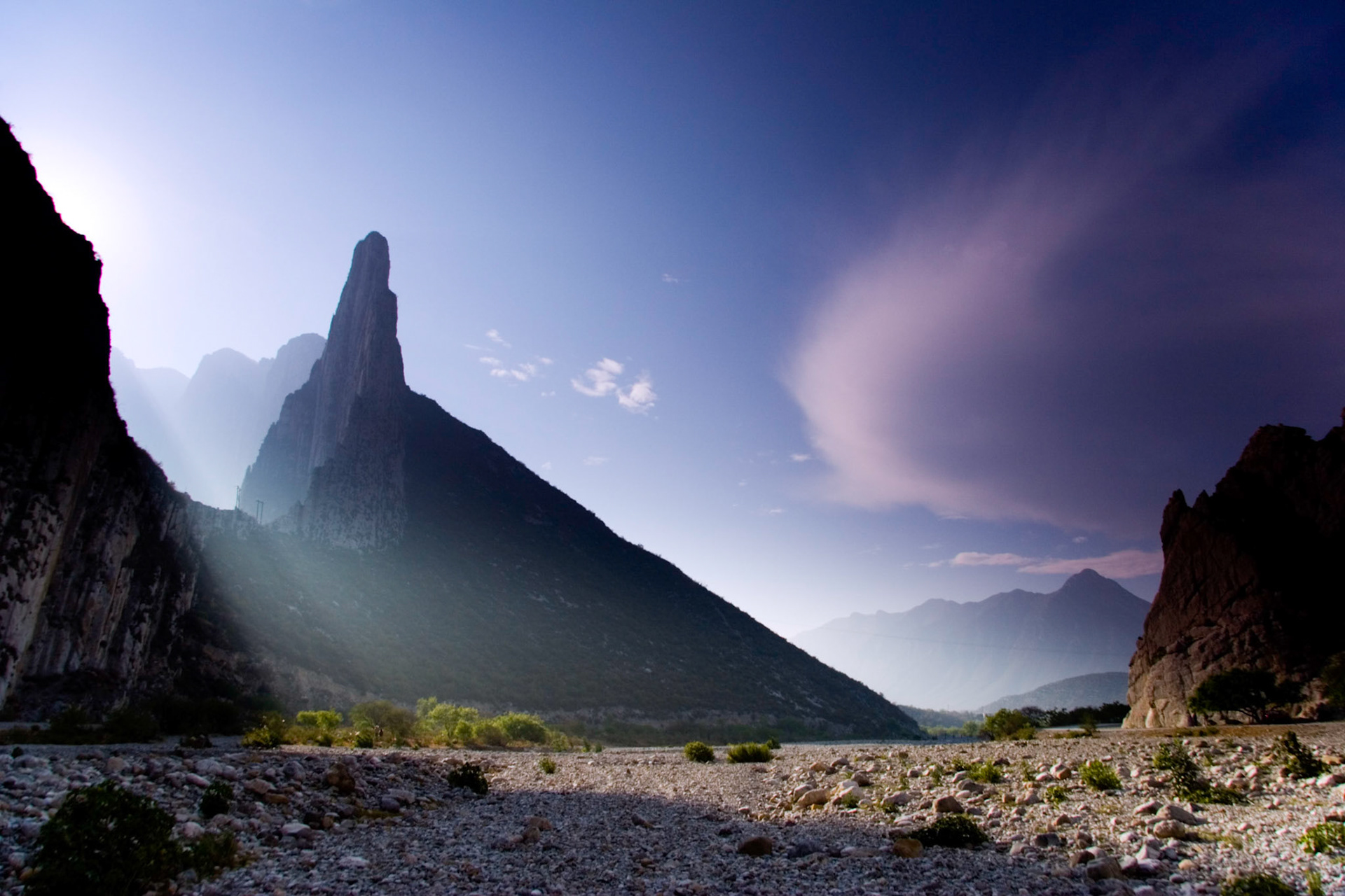 Sierra Madre Daybreak, Mexico