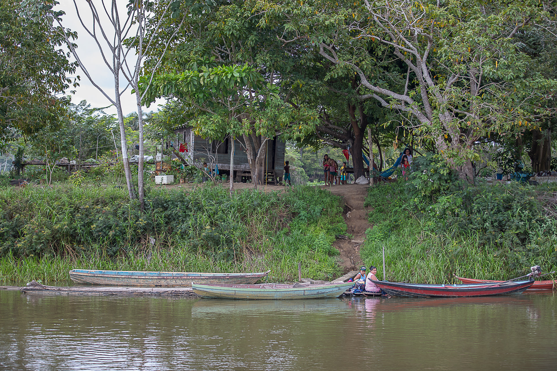 Family life on the Amazon