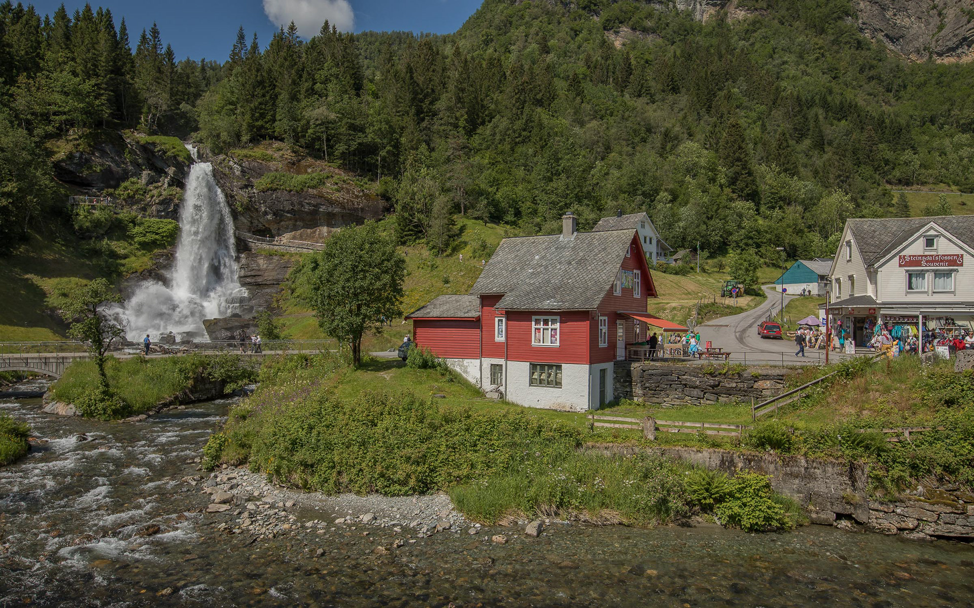 Steindalsfossen
