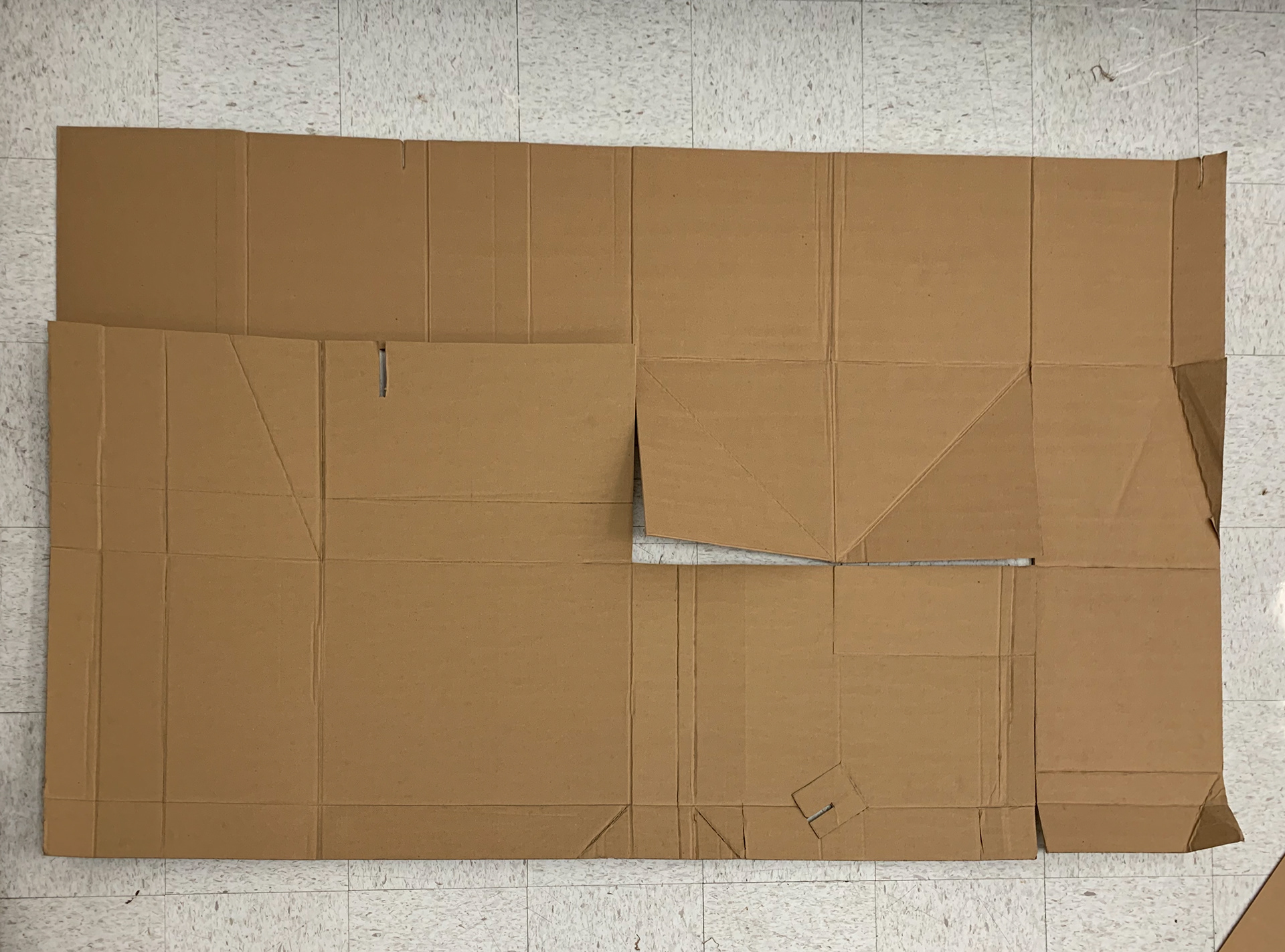 flat form: lays out to become 48x80" sheet of cardboard