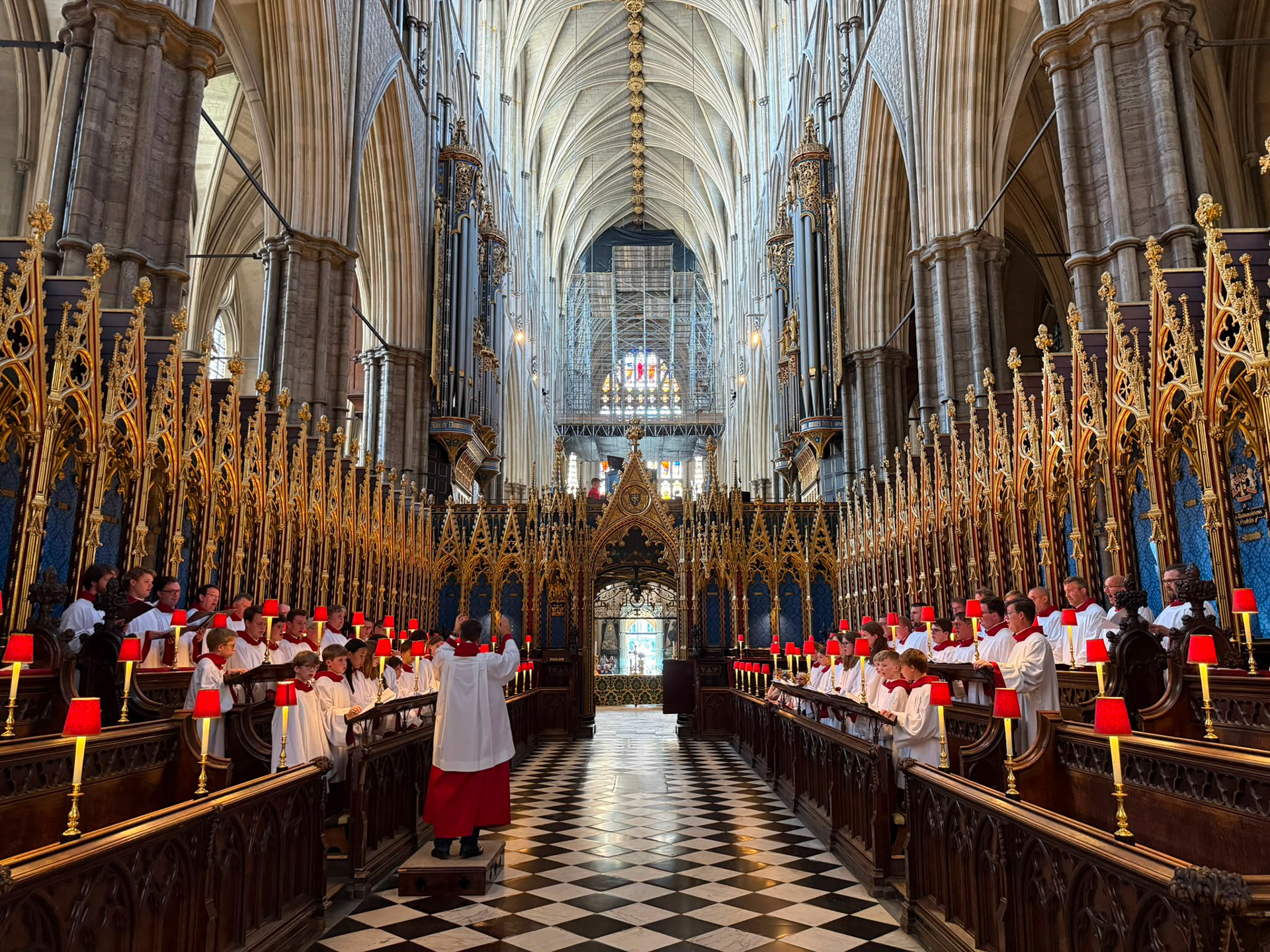 Kooracademie Breda zingt in Westminster Abbey de Evensong