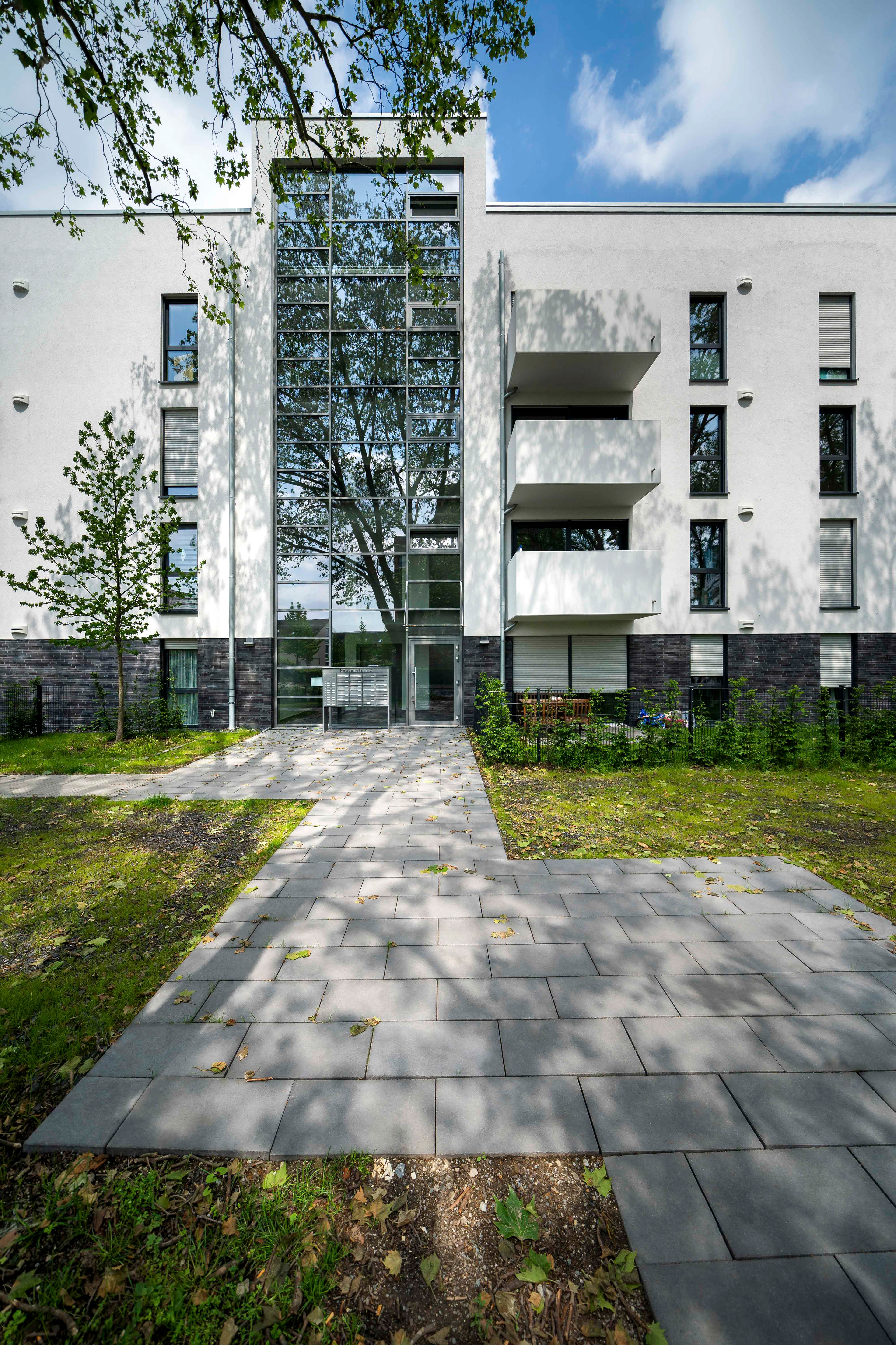 Neubau / GEBAG