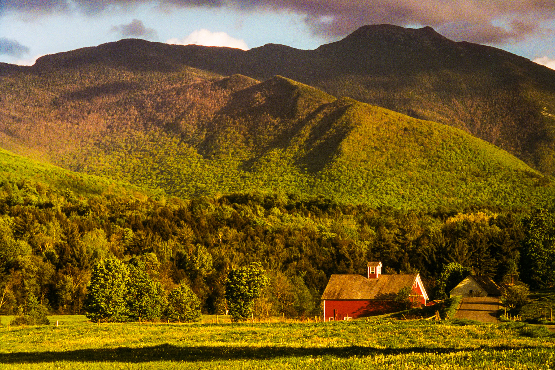 "Mt. Mansfield Barn" --Underhill