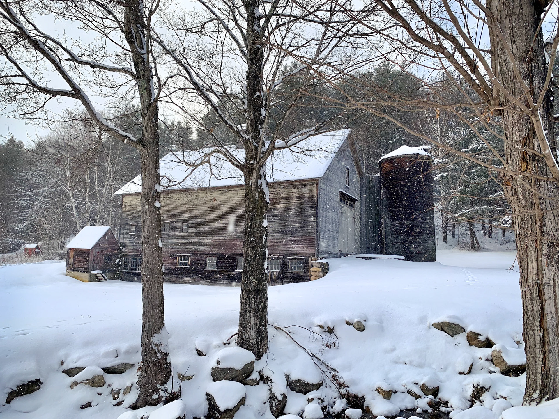 "Creek Road Barn"