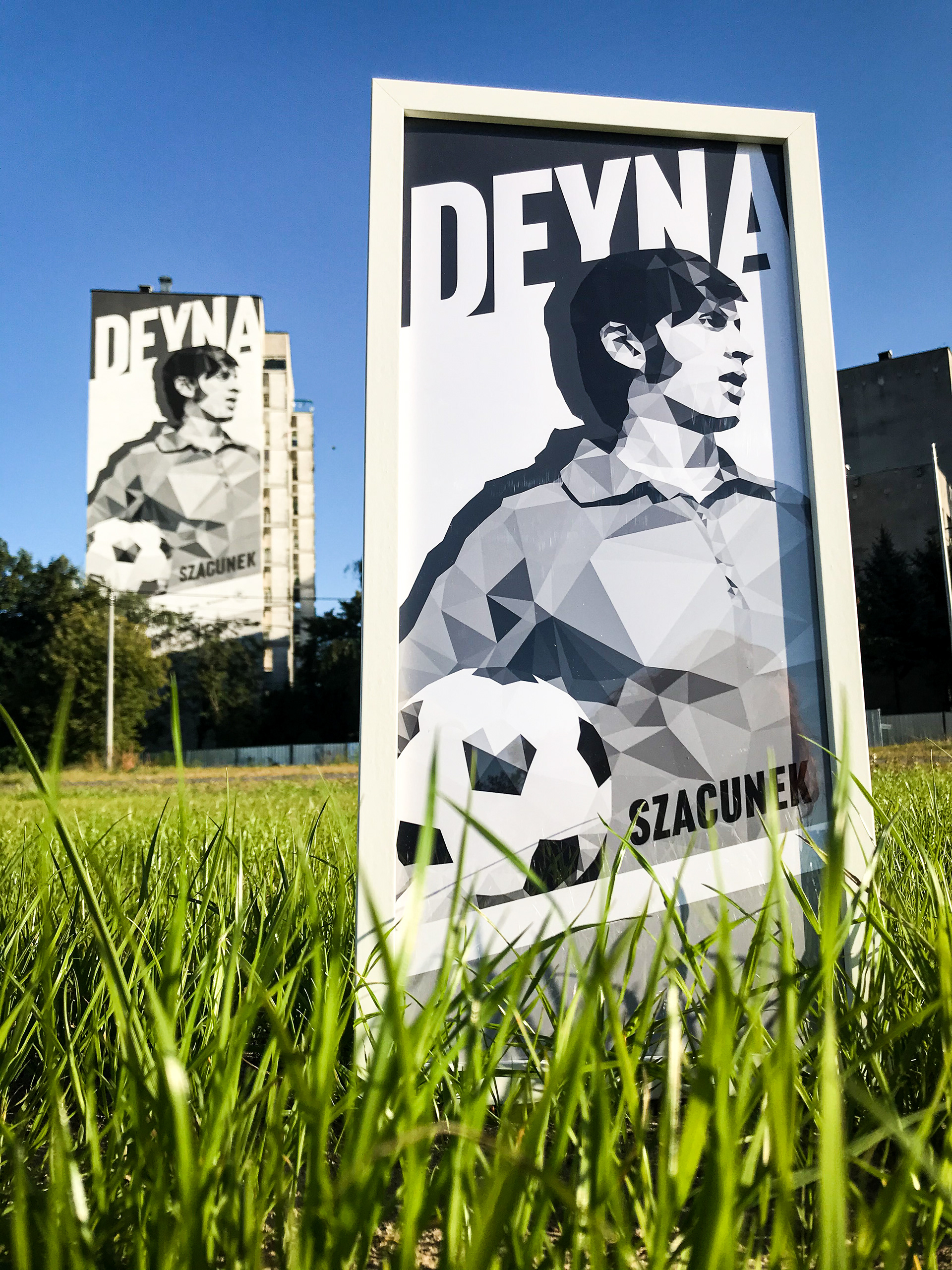 Mural pamięci Kazimierza Deyny - Ursynowskie Murale - ul. Kazury 16 - Warszawa 2021