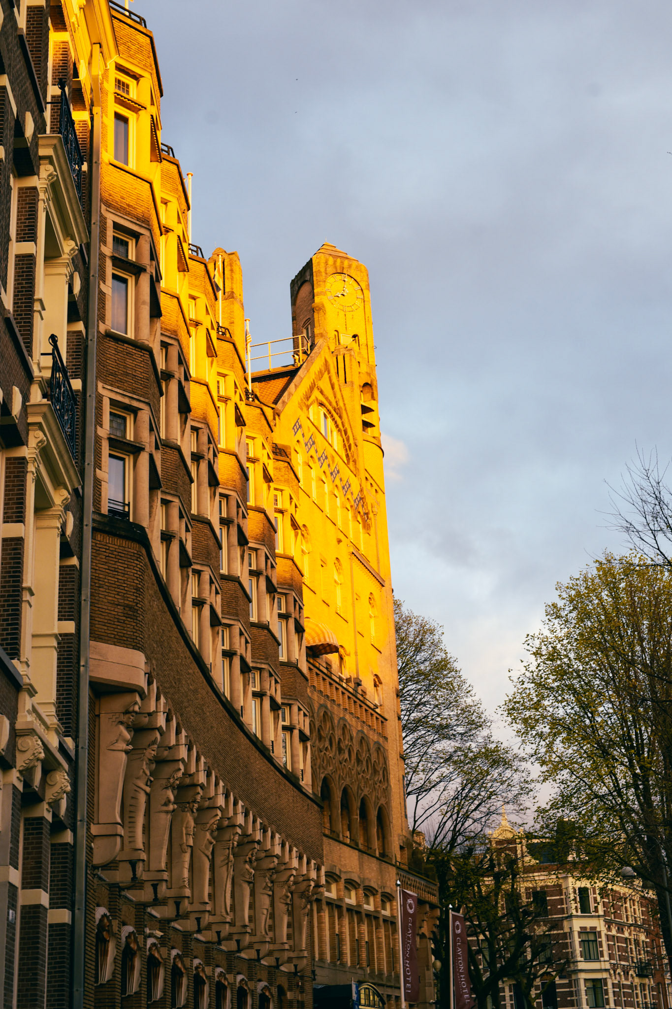 the sun came out on our last evening in Amsterdam