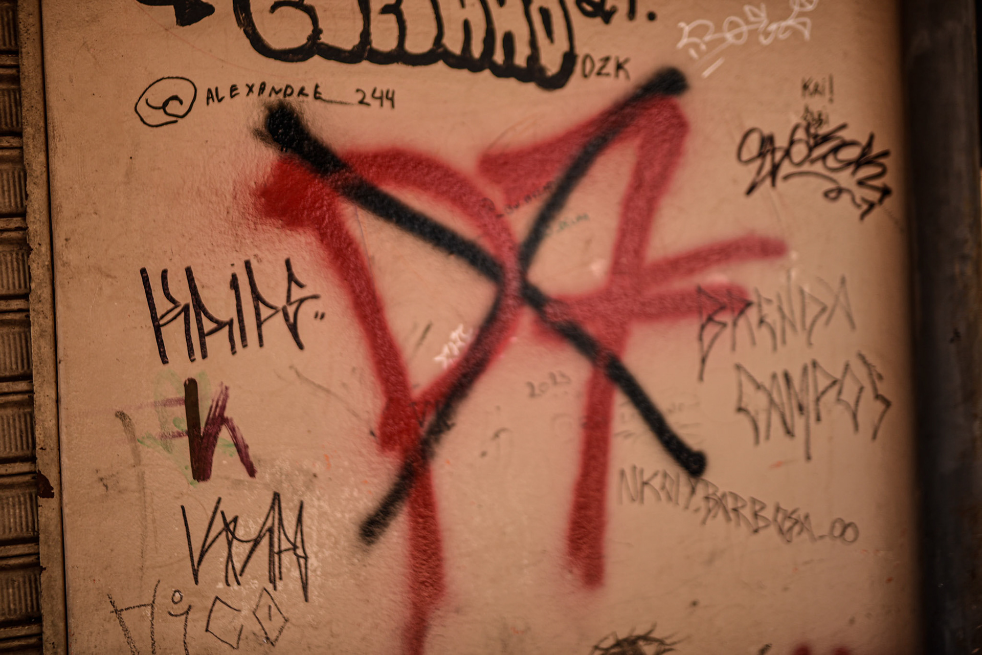 Pichação, Brazilian Graffiti