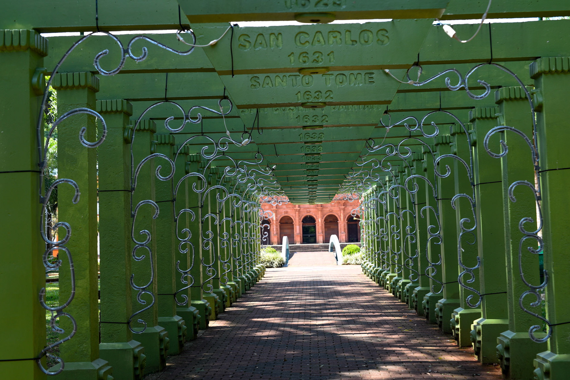 to represent the Guarani missions?