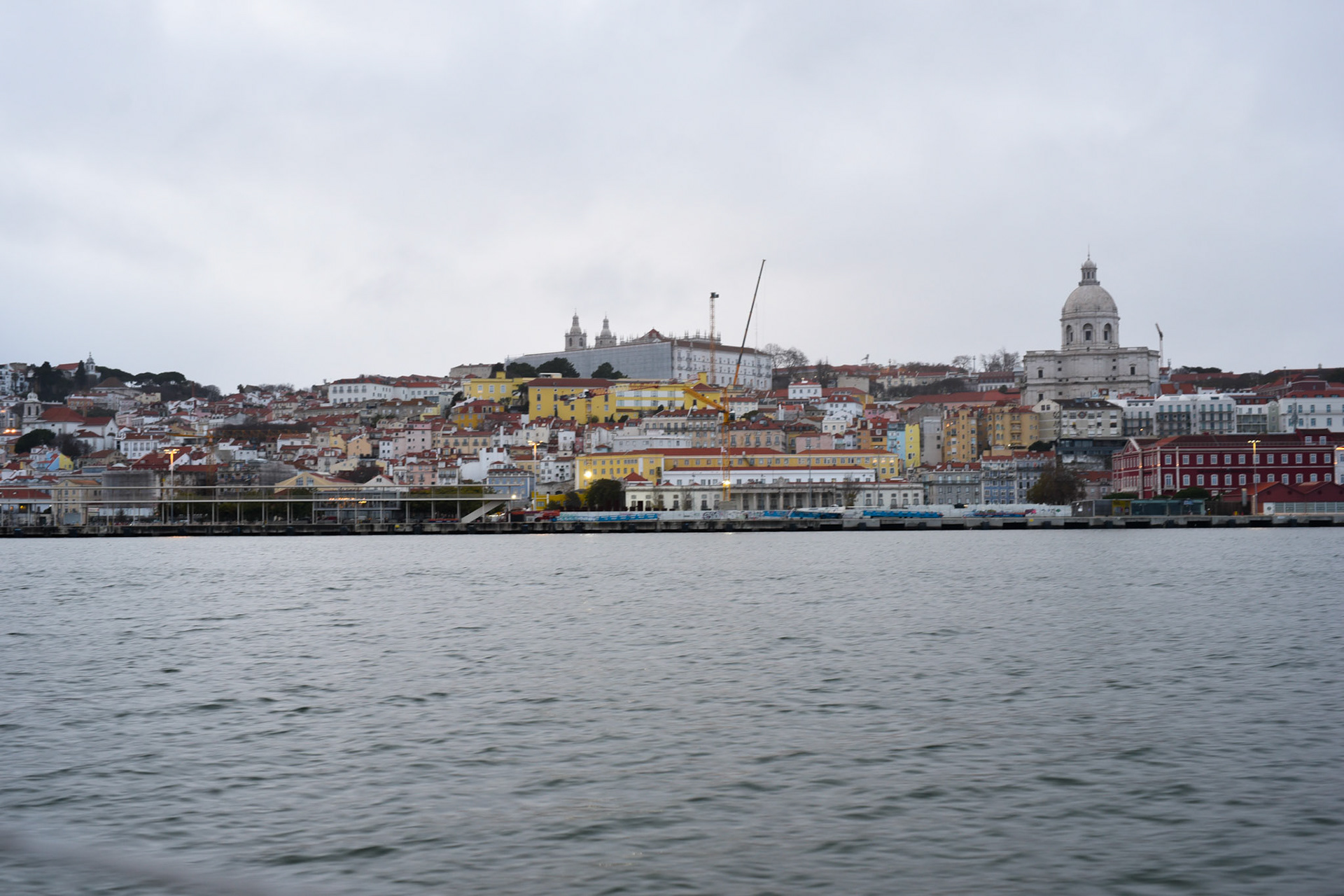 Lisbon likes yellow