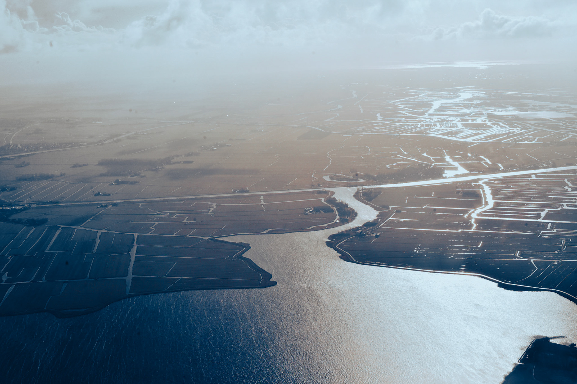 water everywhere, the Dutch are famous for their water management as much of the country was or should be underwater
