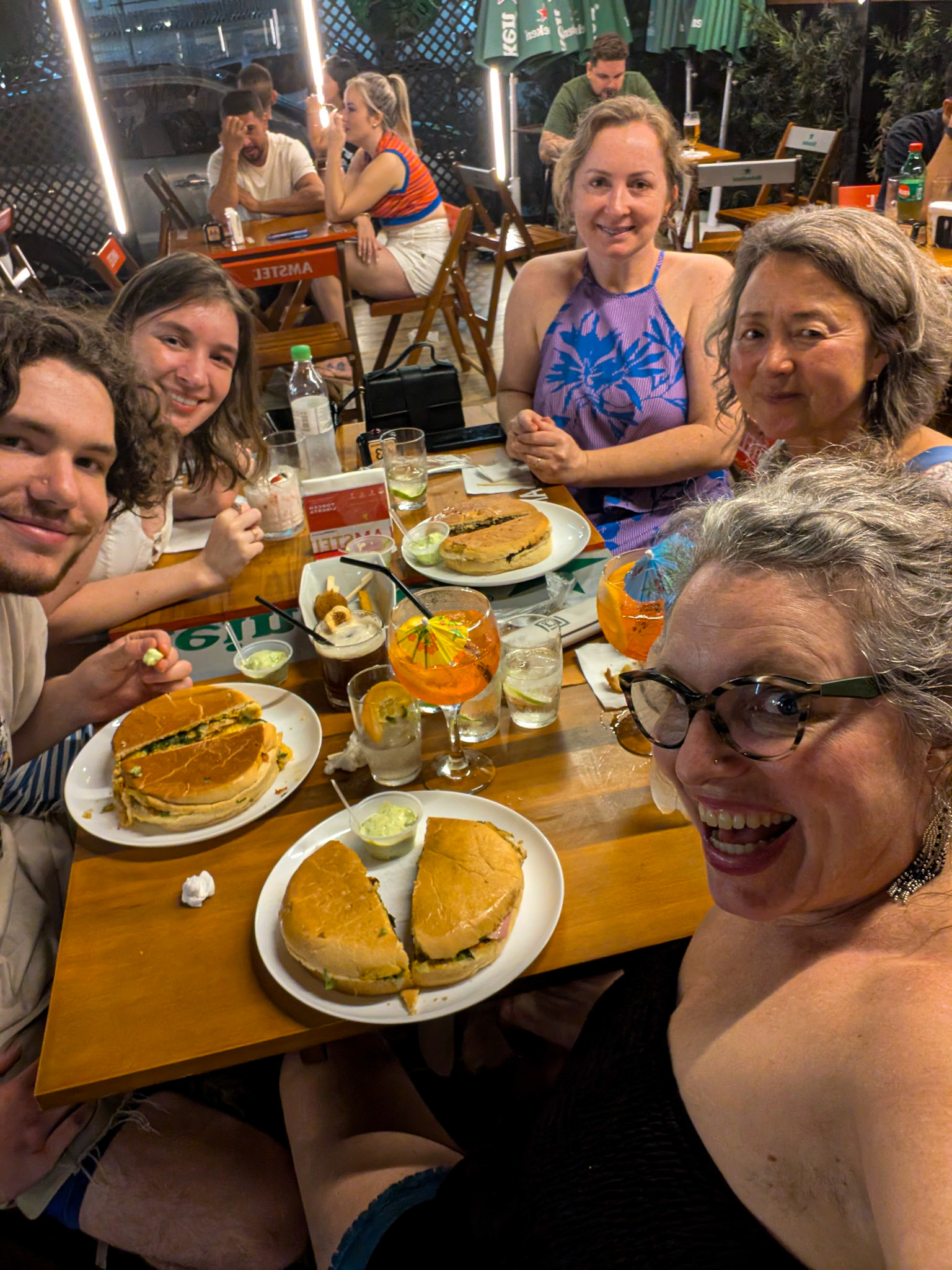 a casual Brazilian dinner scene
