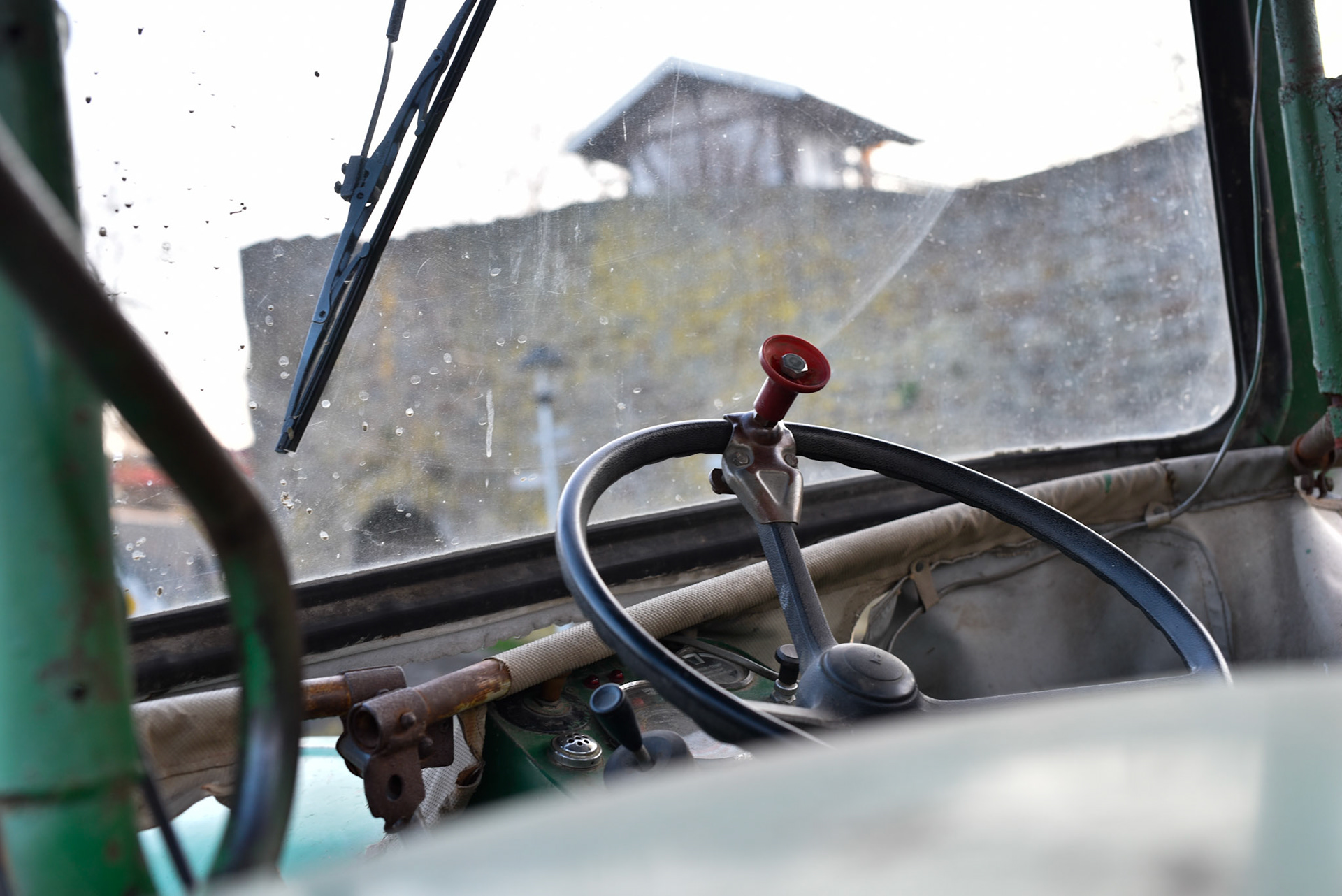 then he parked next to us so we could get a better look