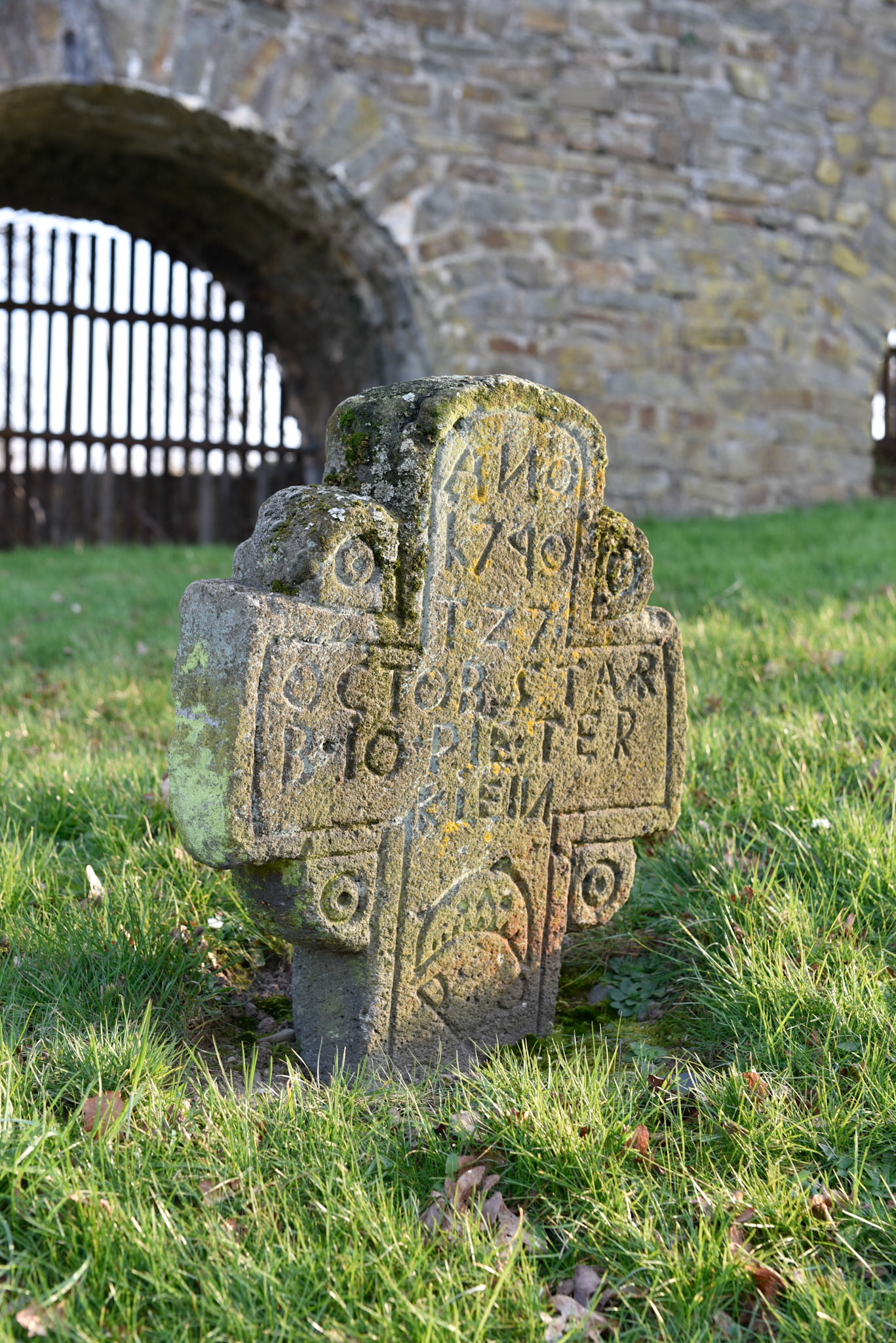 and the stone sits still