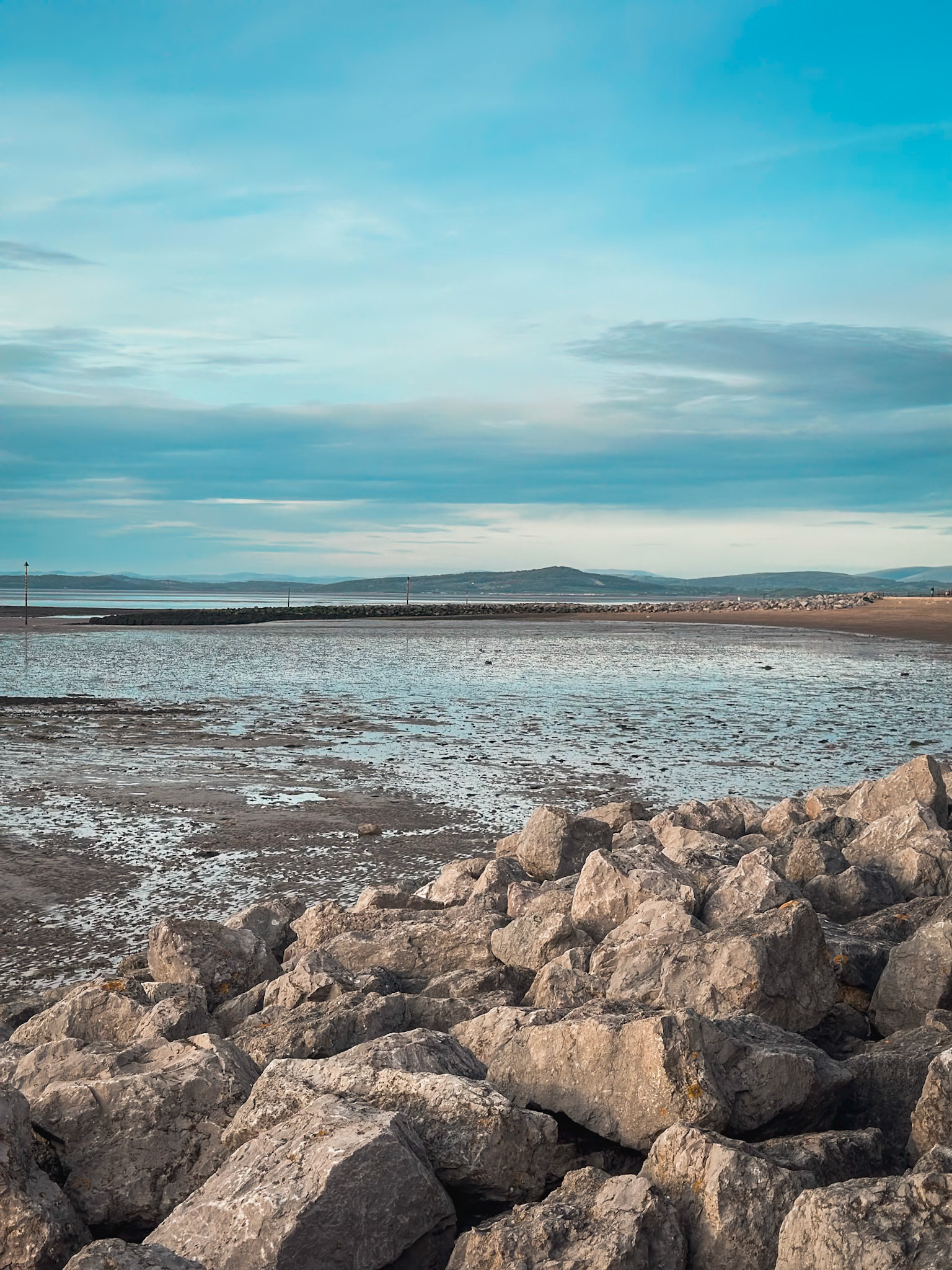 Low tide, clear mind.