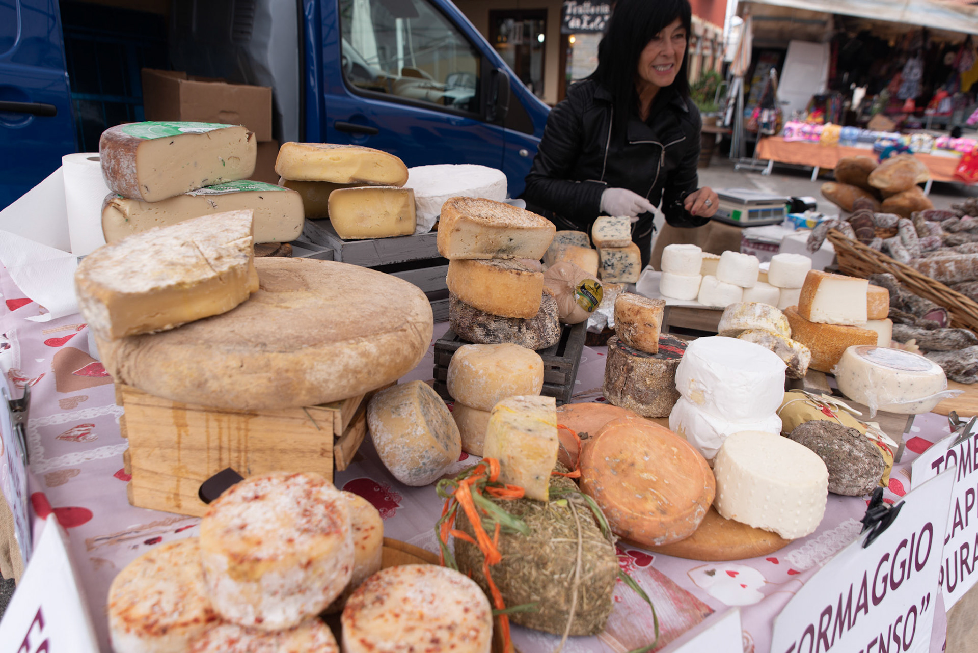 Farmers market, Murazzano
