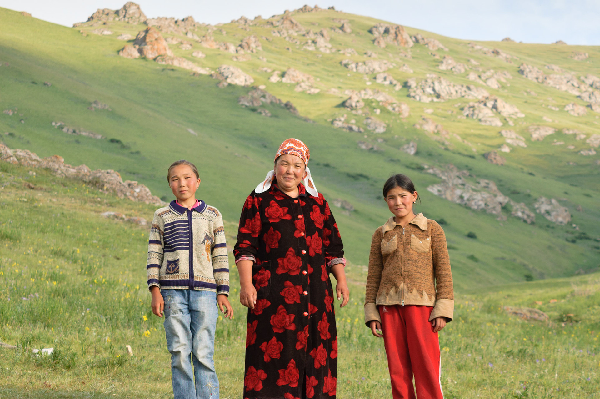 yurt host with her two daughters
