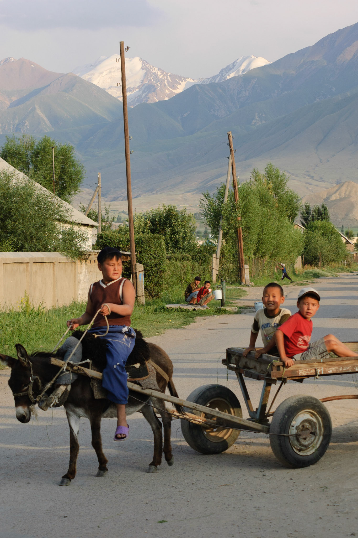 children playing, Kochkor
